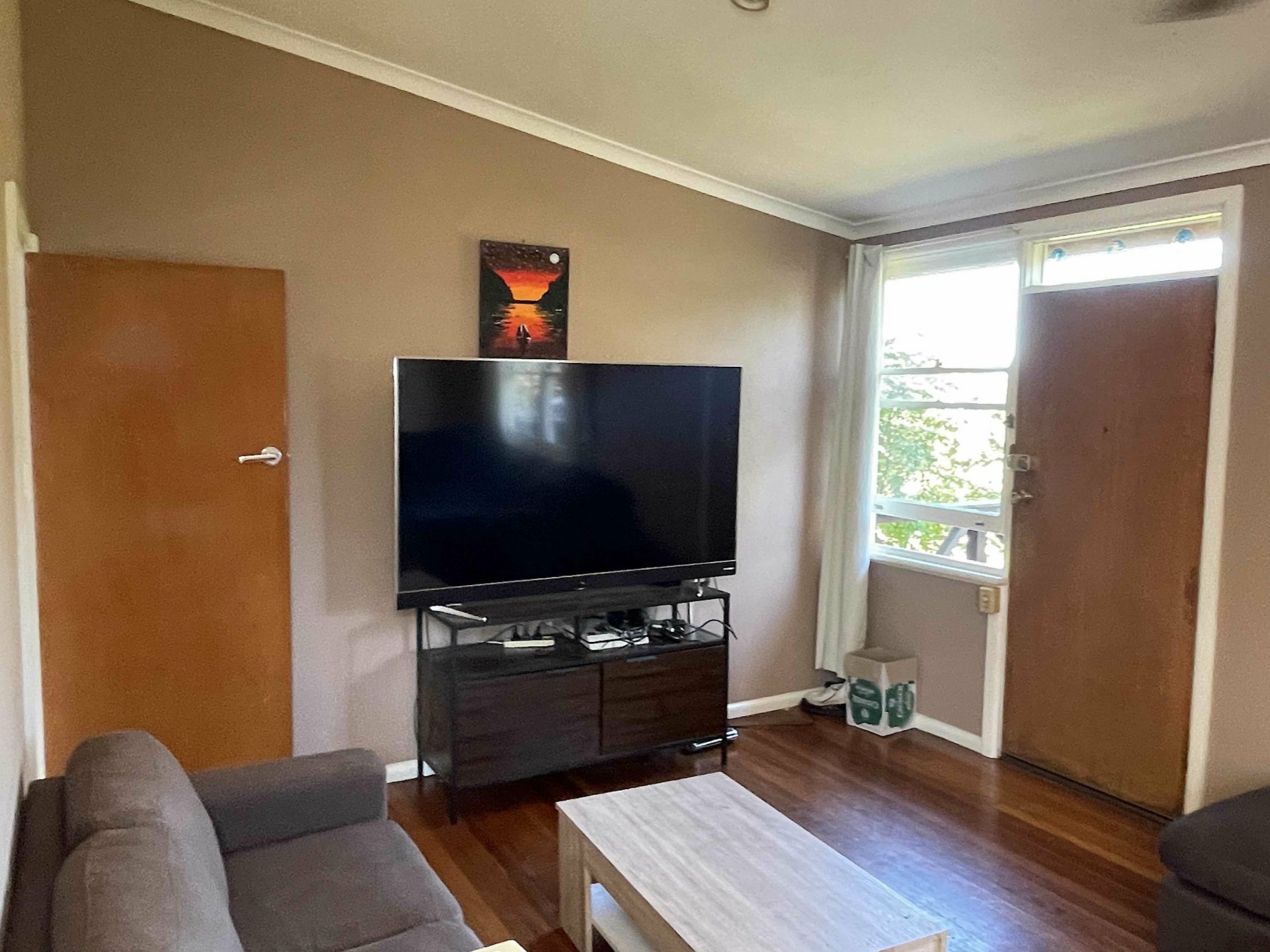 11 Tahmoor Road, TAHMOOR