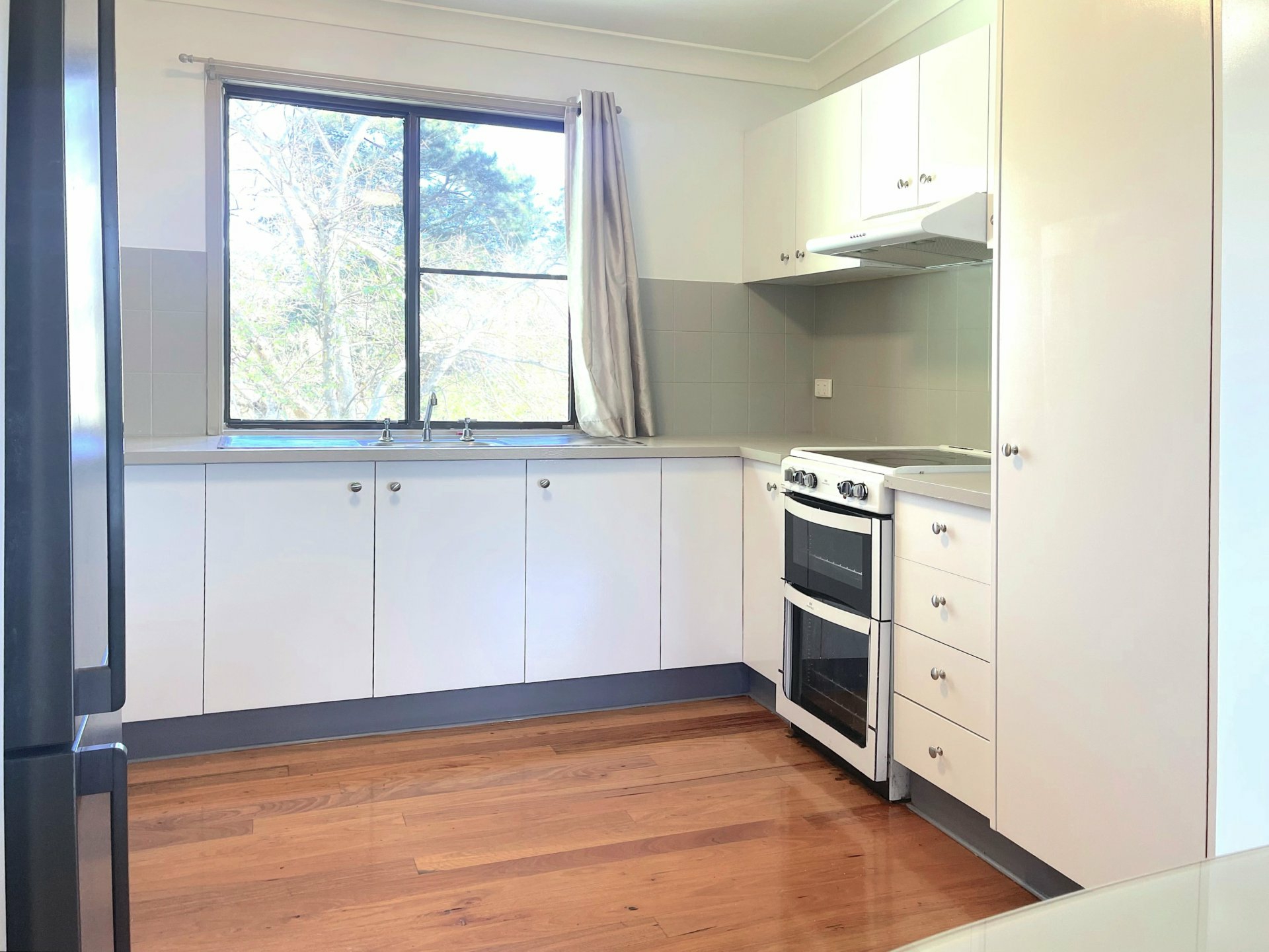 95B Stilton, PICTON