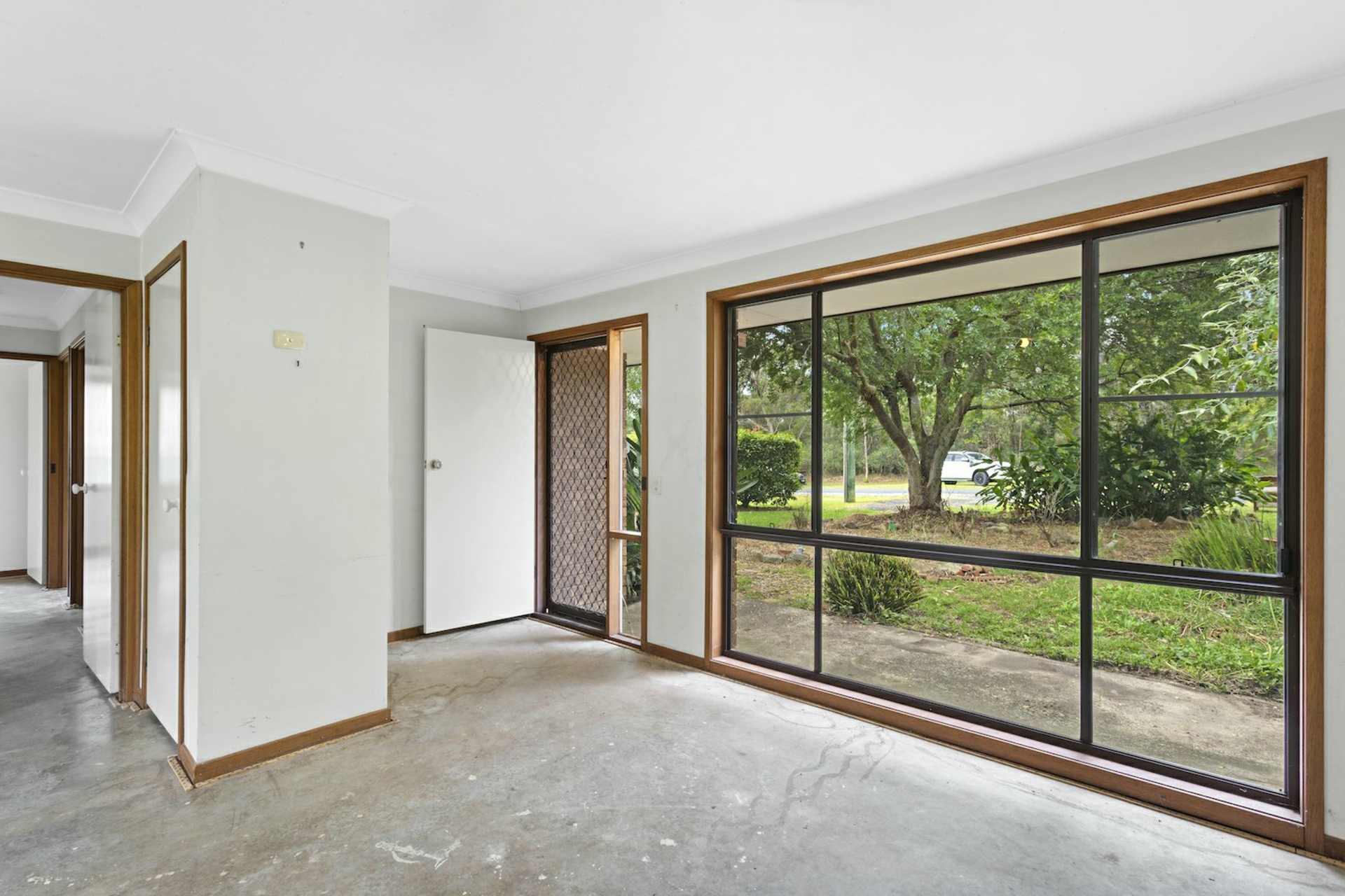 9 Old Southern Road Yanderra NSW House for Sale LJ Hooker