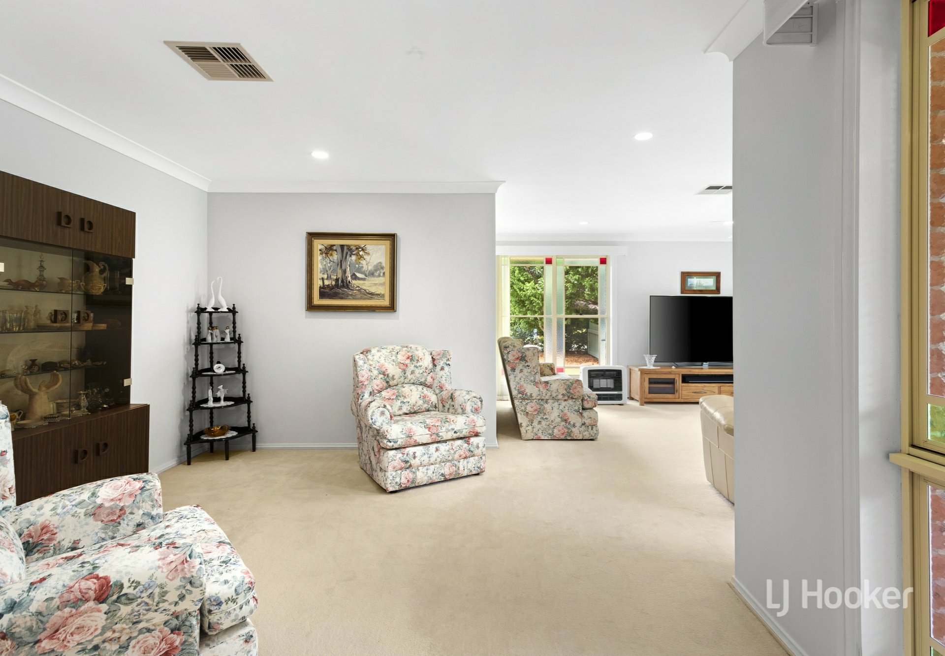 10-12 Norma Close, BARGO