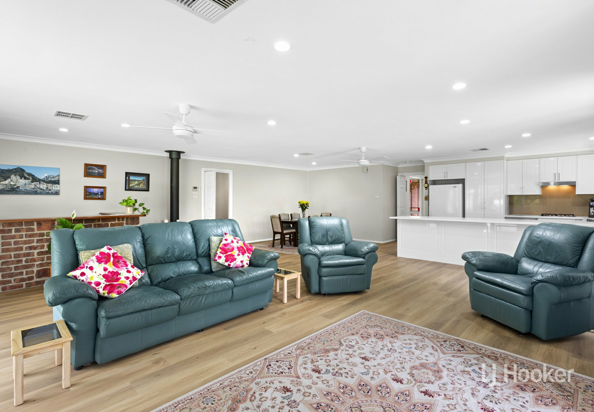 10-12 Norma Close, BARGO