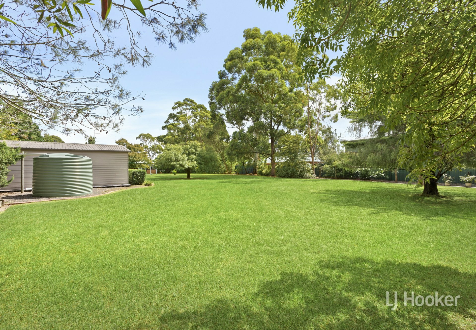 10-12 Norma Close, BARGO