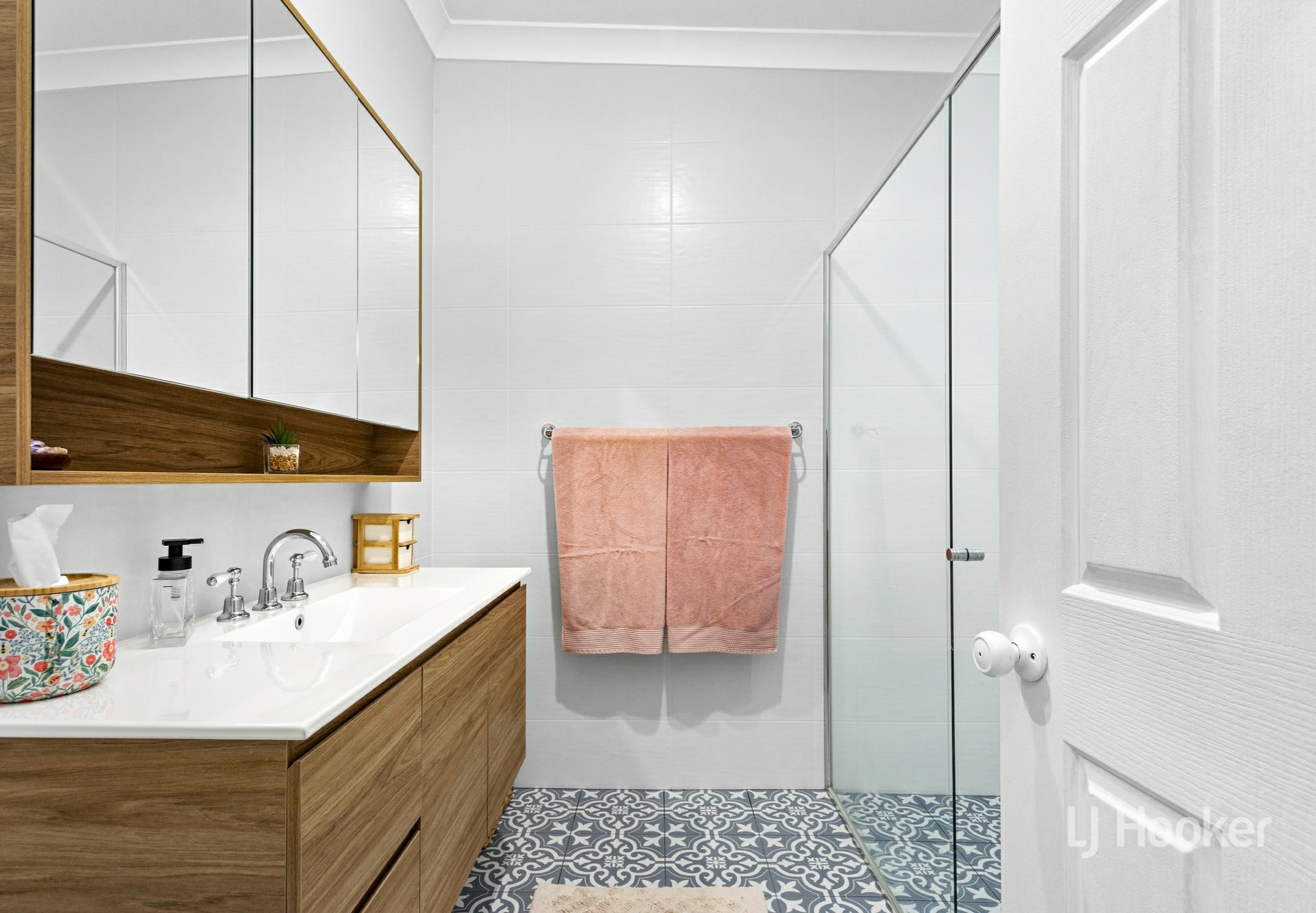 Villa 4/141 Menangle Street, PICTON