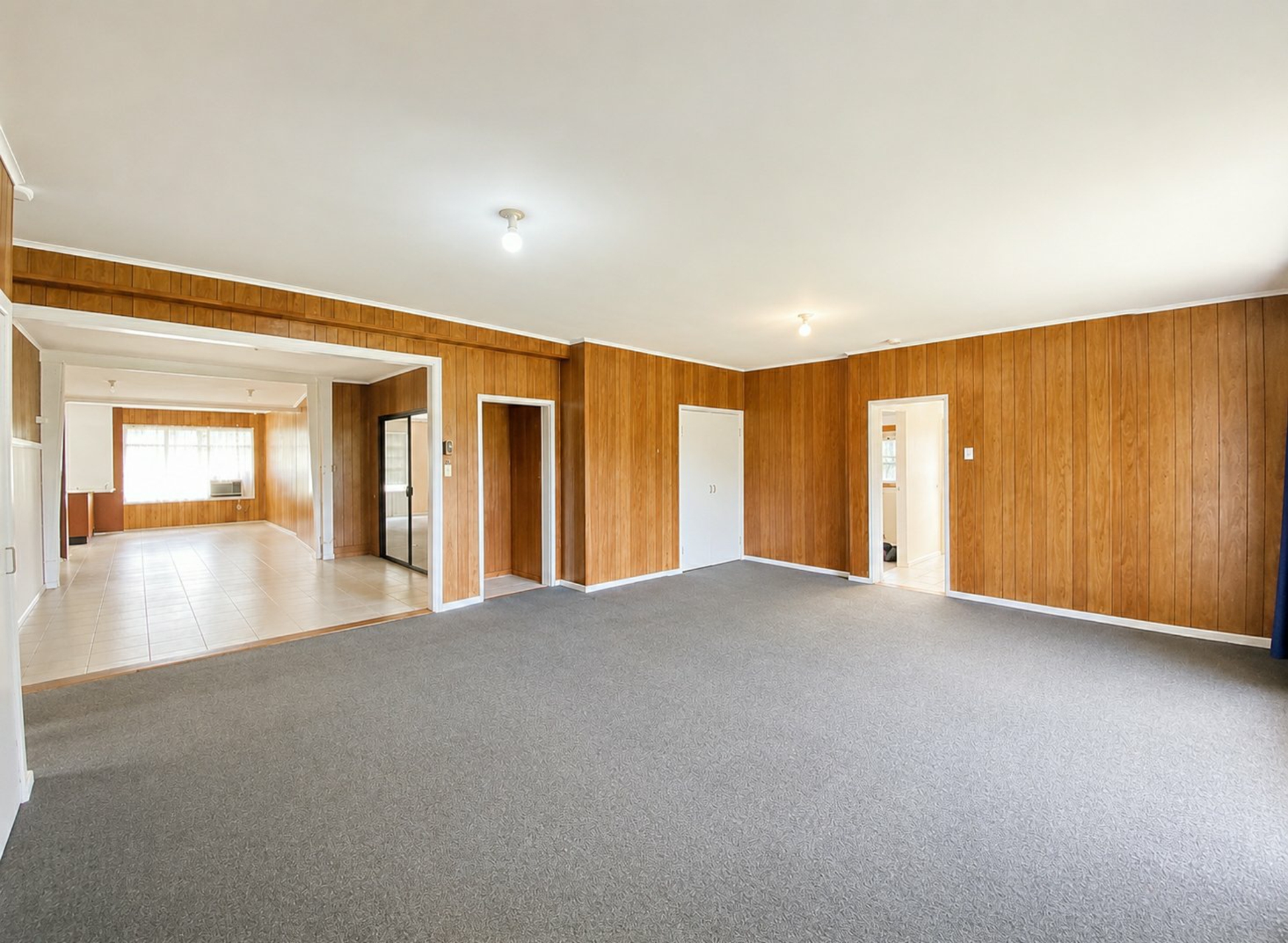 29 Great Sourthern Road — photo 11 of 19