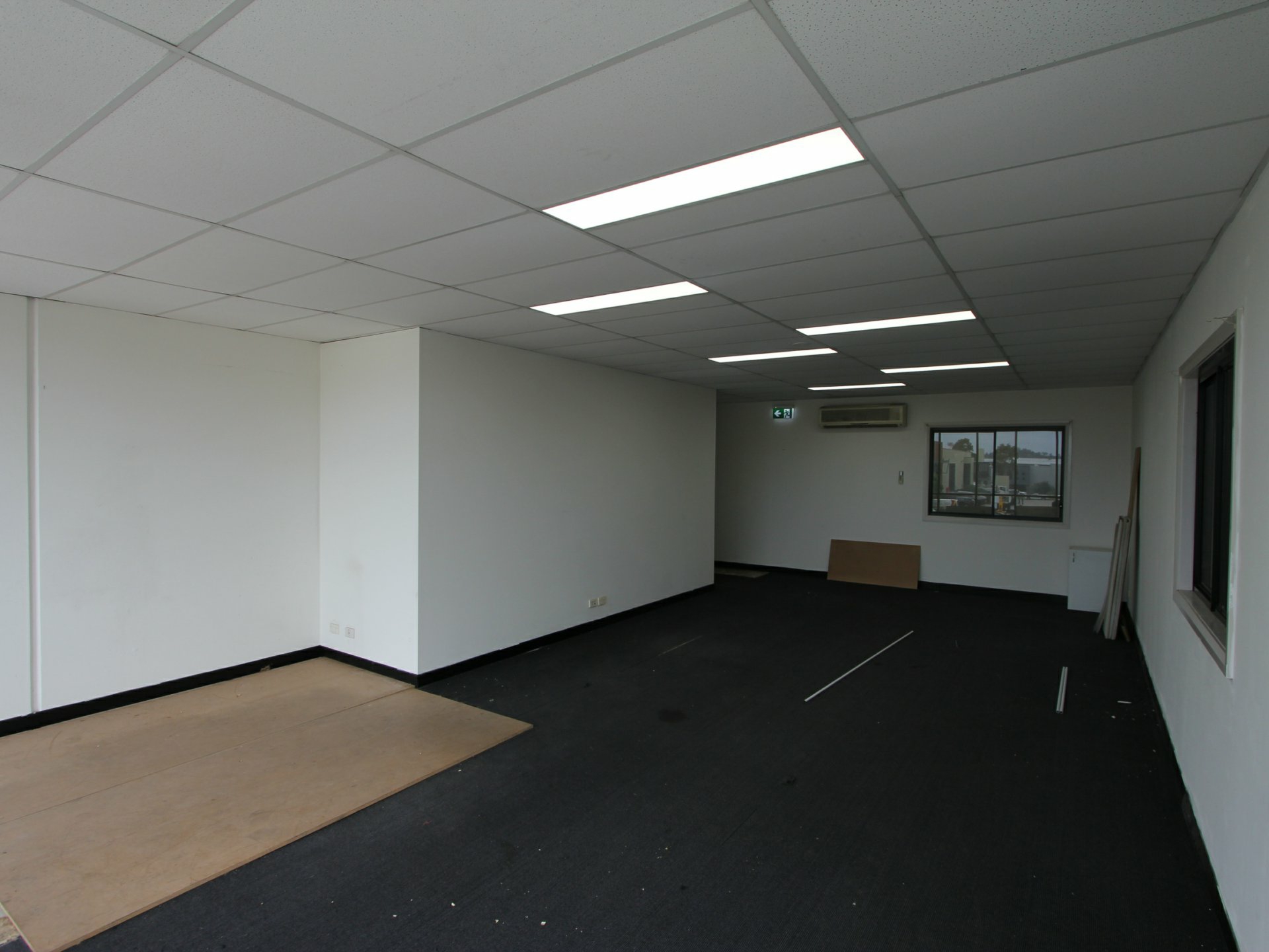 Unit 10/24 Anzac Avenue Smeaton Grange NSW Industrial/Warehouse for