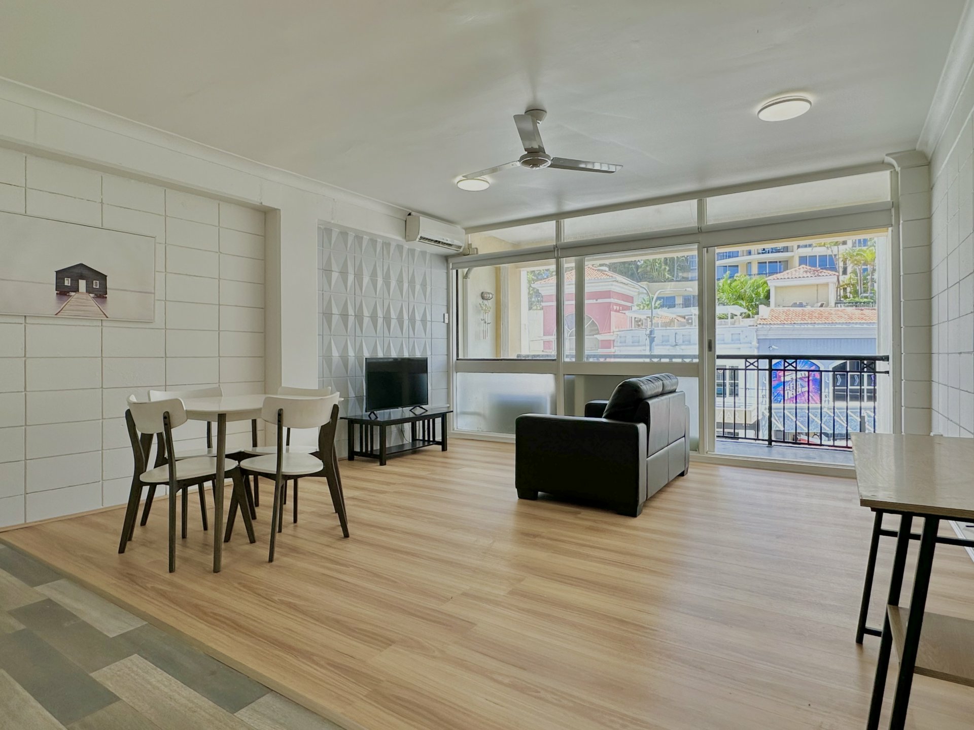Unit 210/3155 Surfers Paradise Boulevard, SURFERS PARADISE