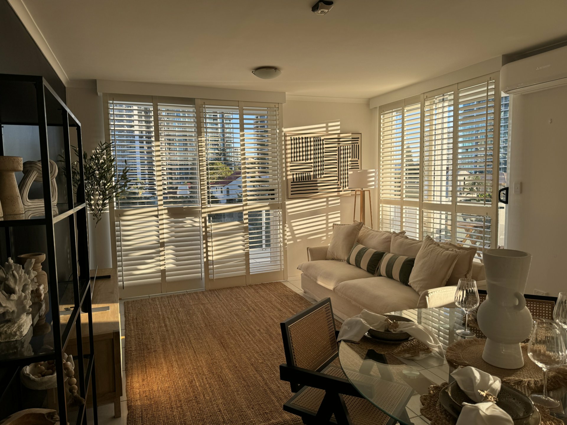 4 Clifford Street, SURFERS PARADISE