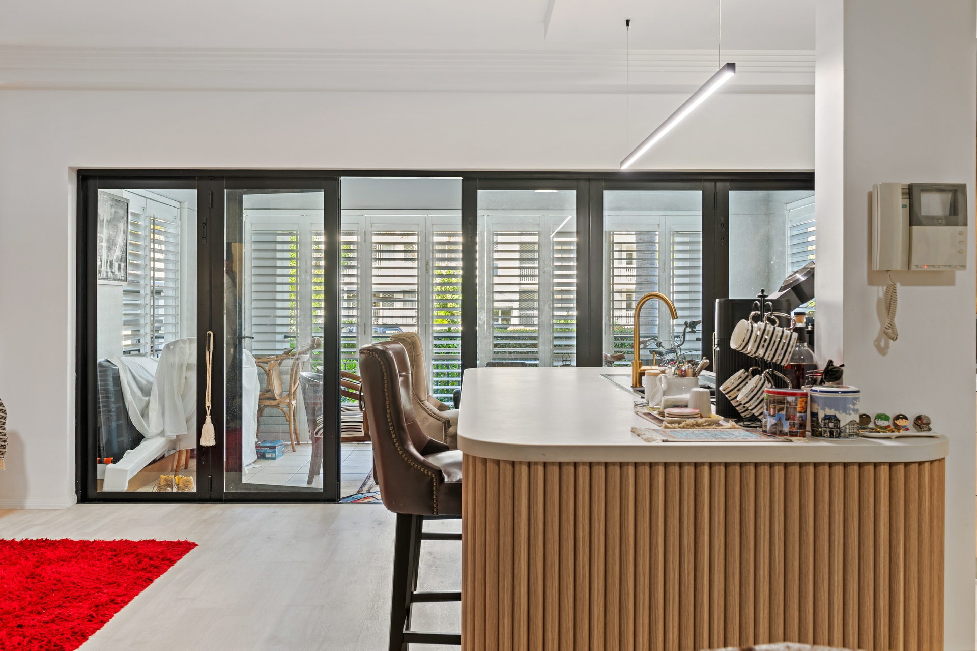 4/8 Parnoo Street, SURFERS PARADISE