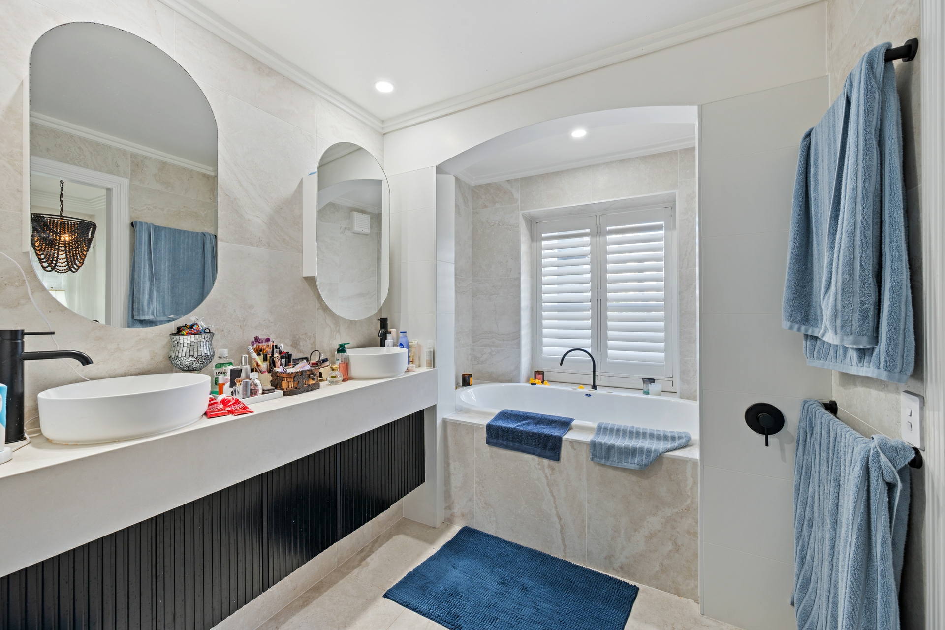 4/8 Parnoo Street, SURFERS PARADISE