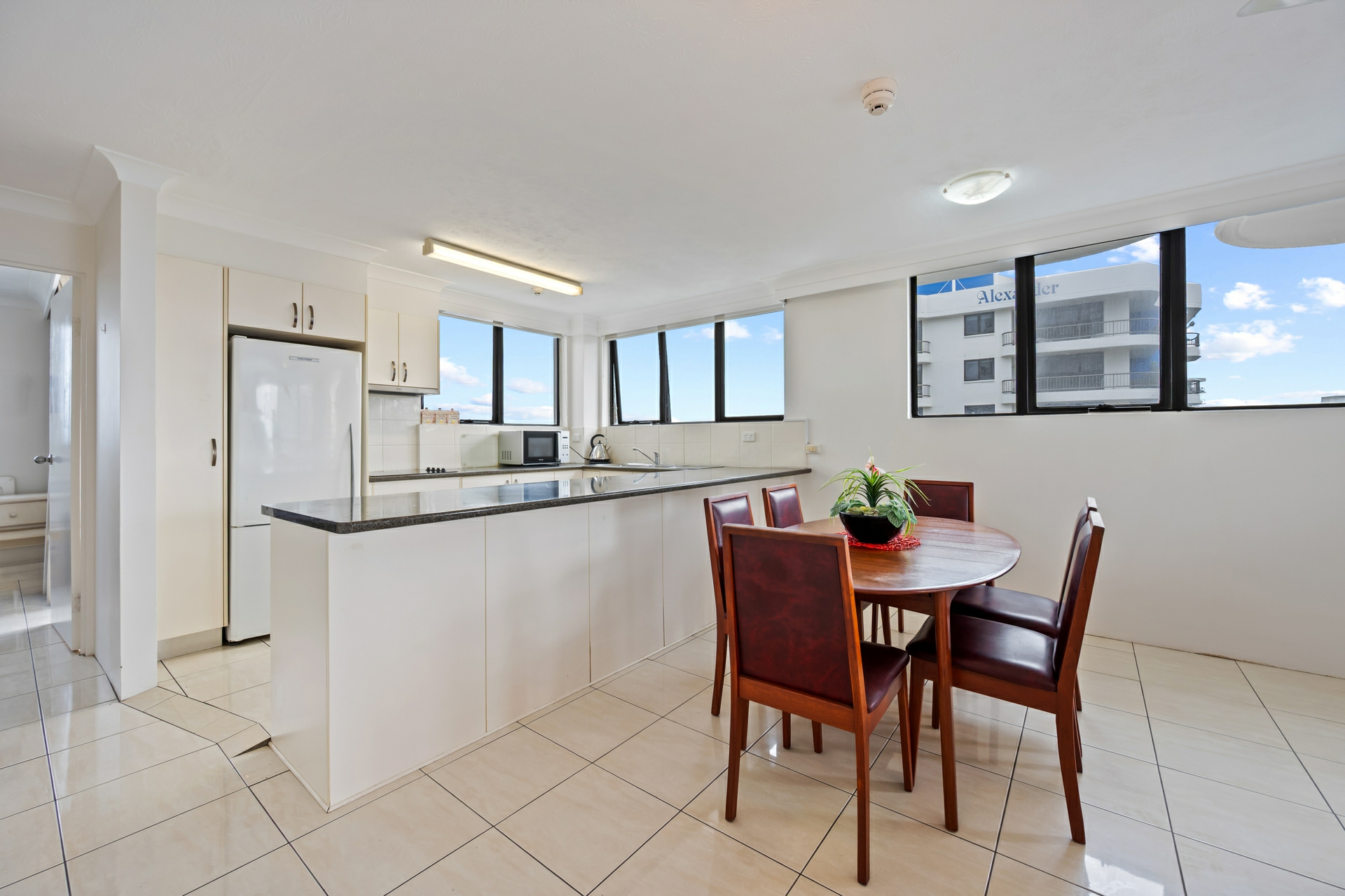 33/19 Aubrey Street, SURFERS PARADISE