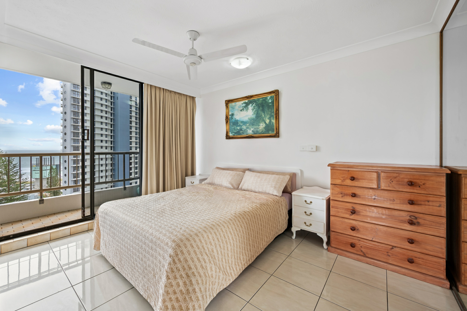 33/19 Aubrey Street, SURFERS PARADISE