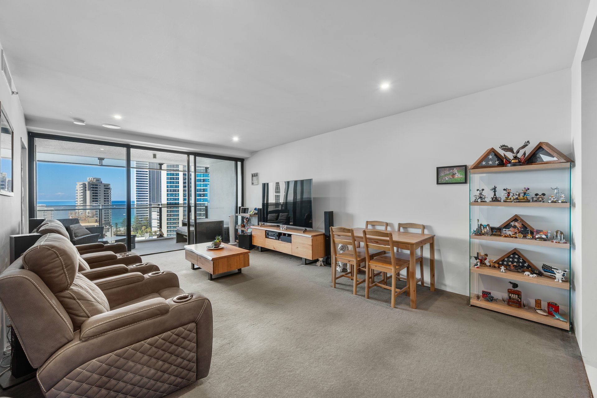 2162/9 Ferny Avenue — photo from LJ Hooker Surfers Paradise