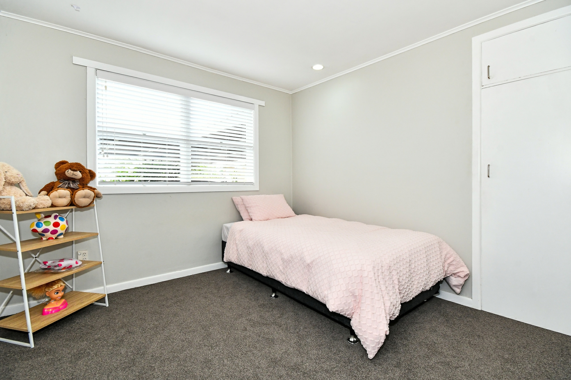 11a Youngs Road, PAPAKURA