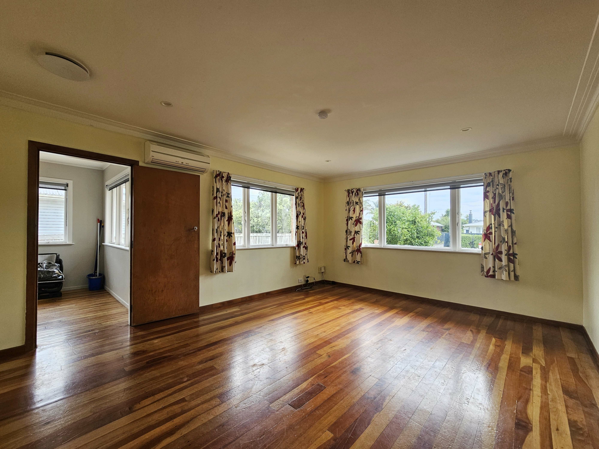 11 Salas Place, PAPAKURA