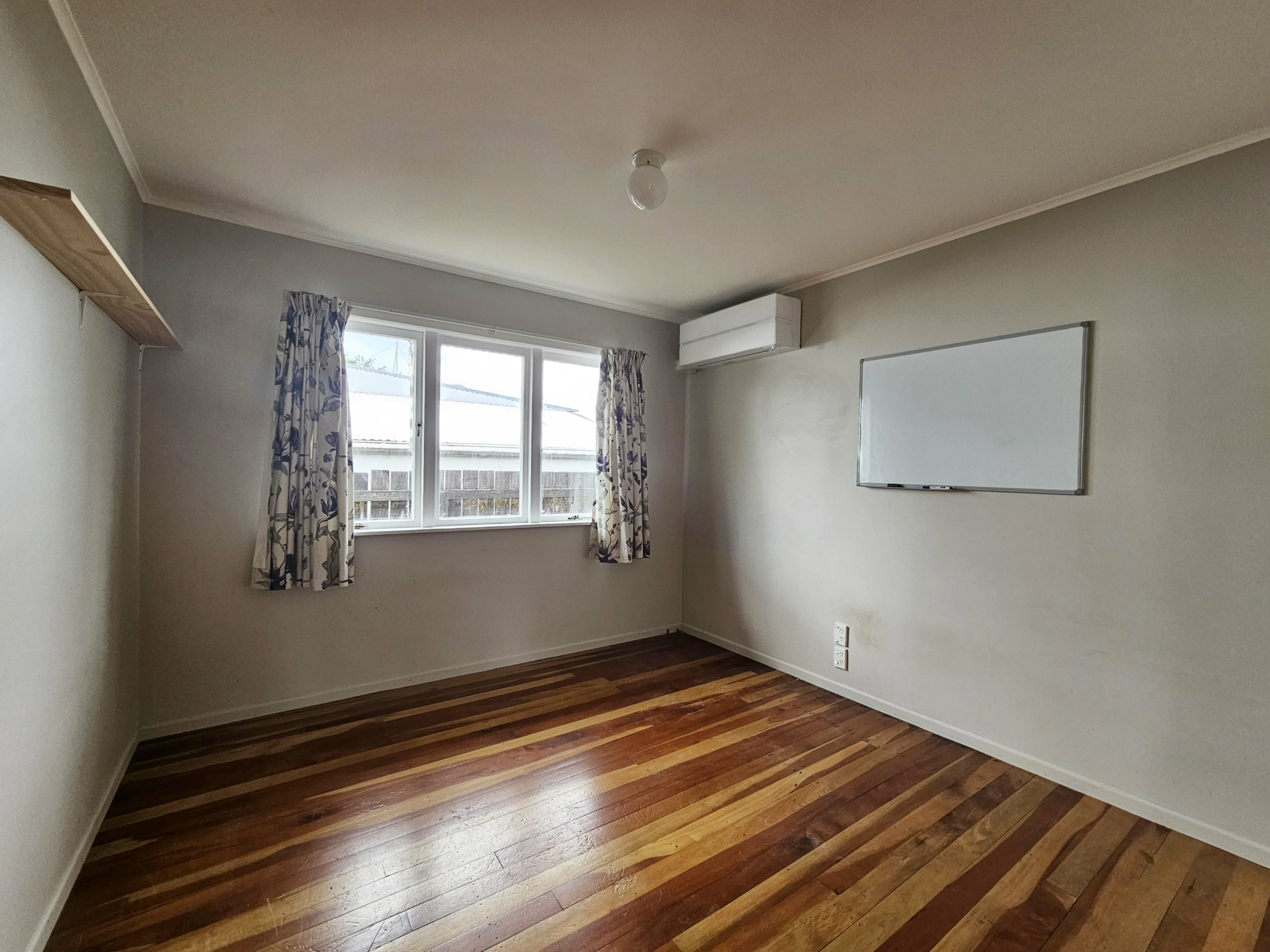 11 Salas Place, PAPAKURA