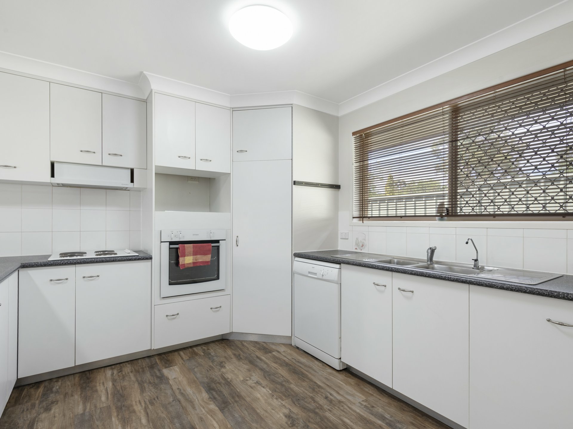 5 Tooth Street, WARWICK