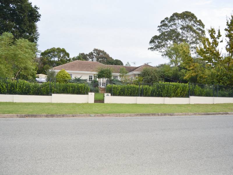 70 Locke Street, WARWICK