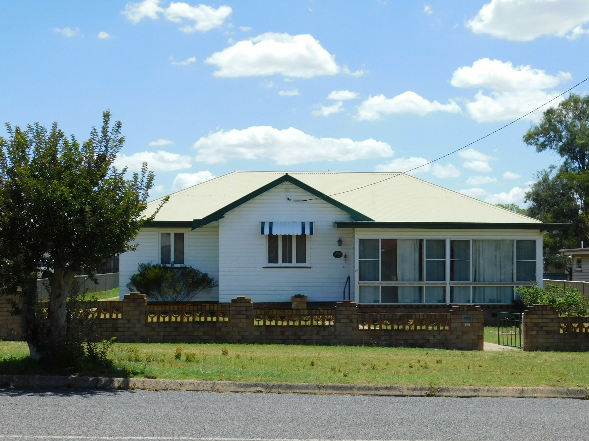 111 Dragon Street, Warwick