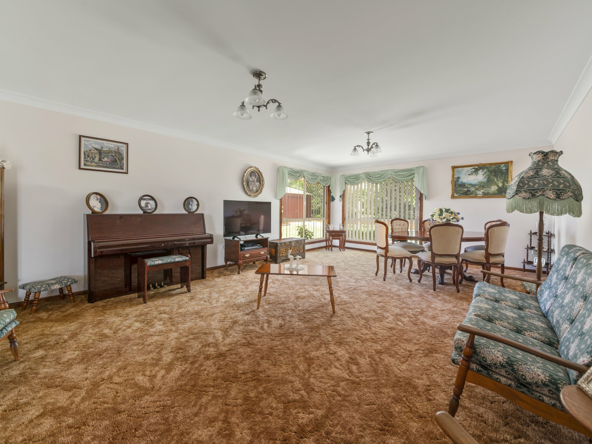 182 Glen Road, ROSENTHAL HEIGHTS