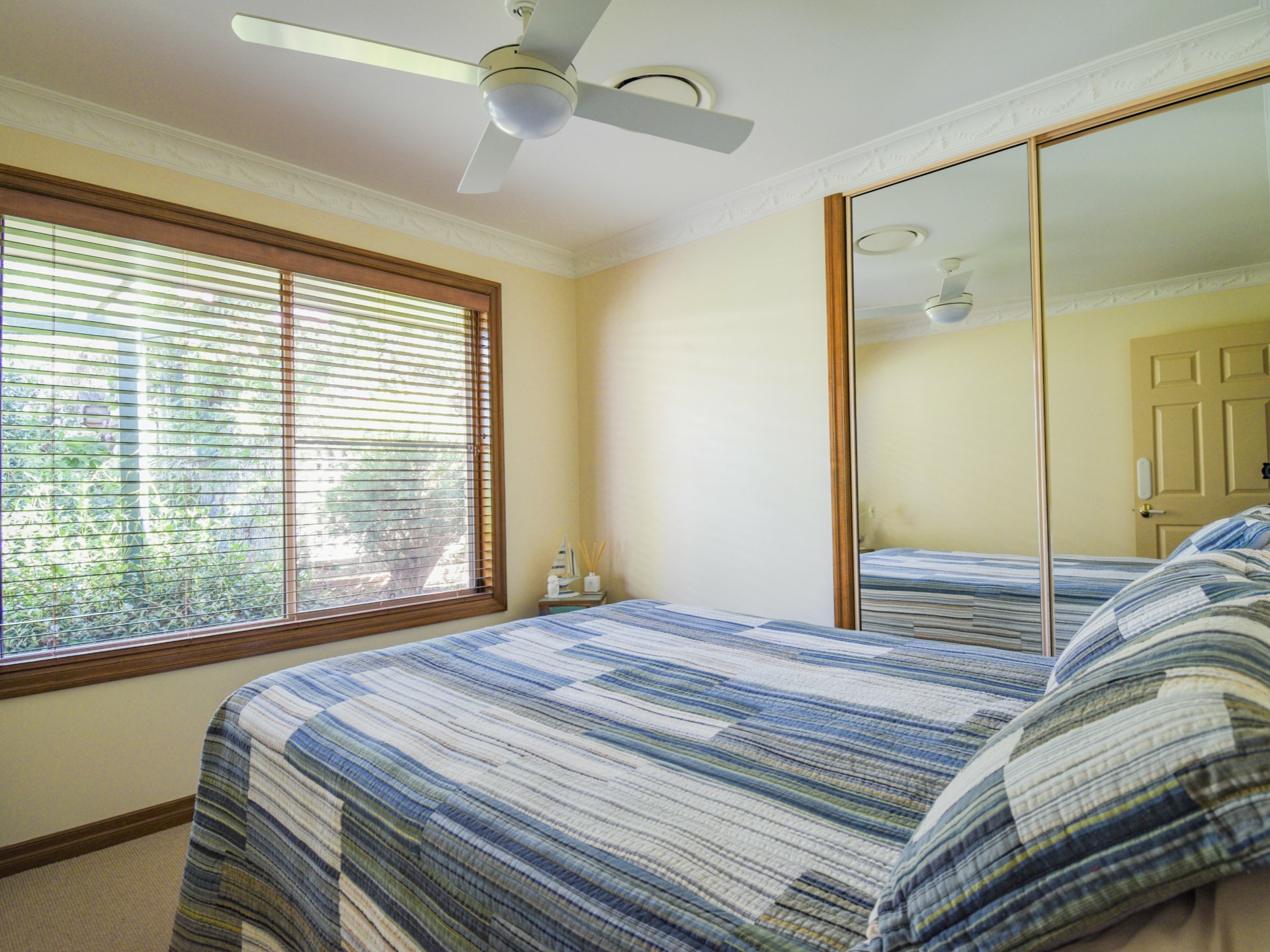 8 Matthew Jones Drive, ROSENTHAL HEIGHTS