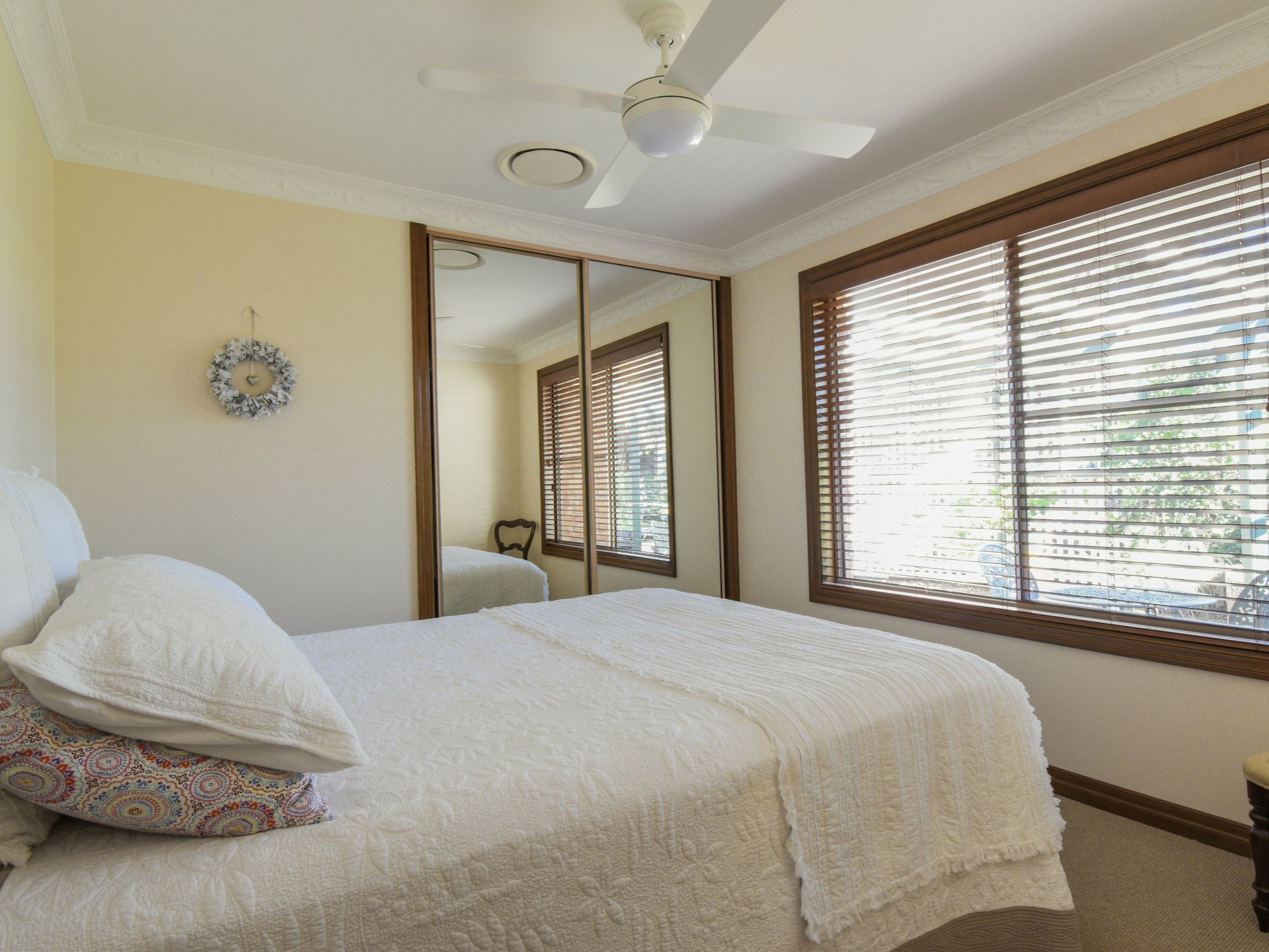 8 Matthew Jones Drive, ROSENTHAL HEIGHTS