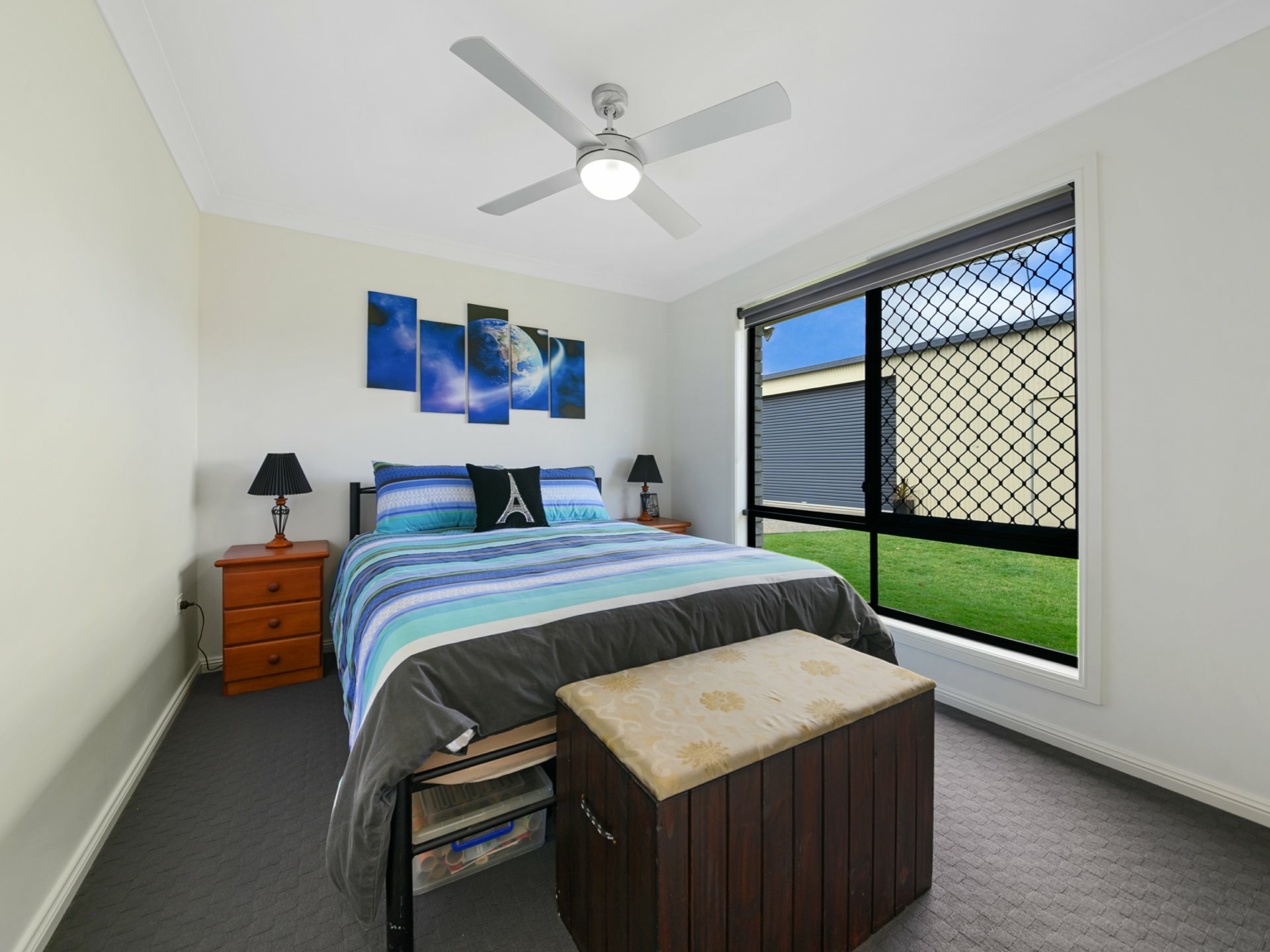 15 Lakeview Avenue, WARWICK