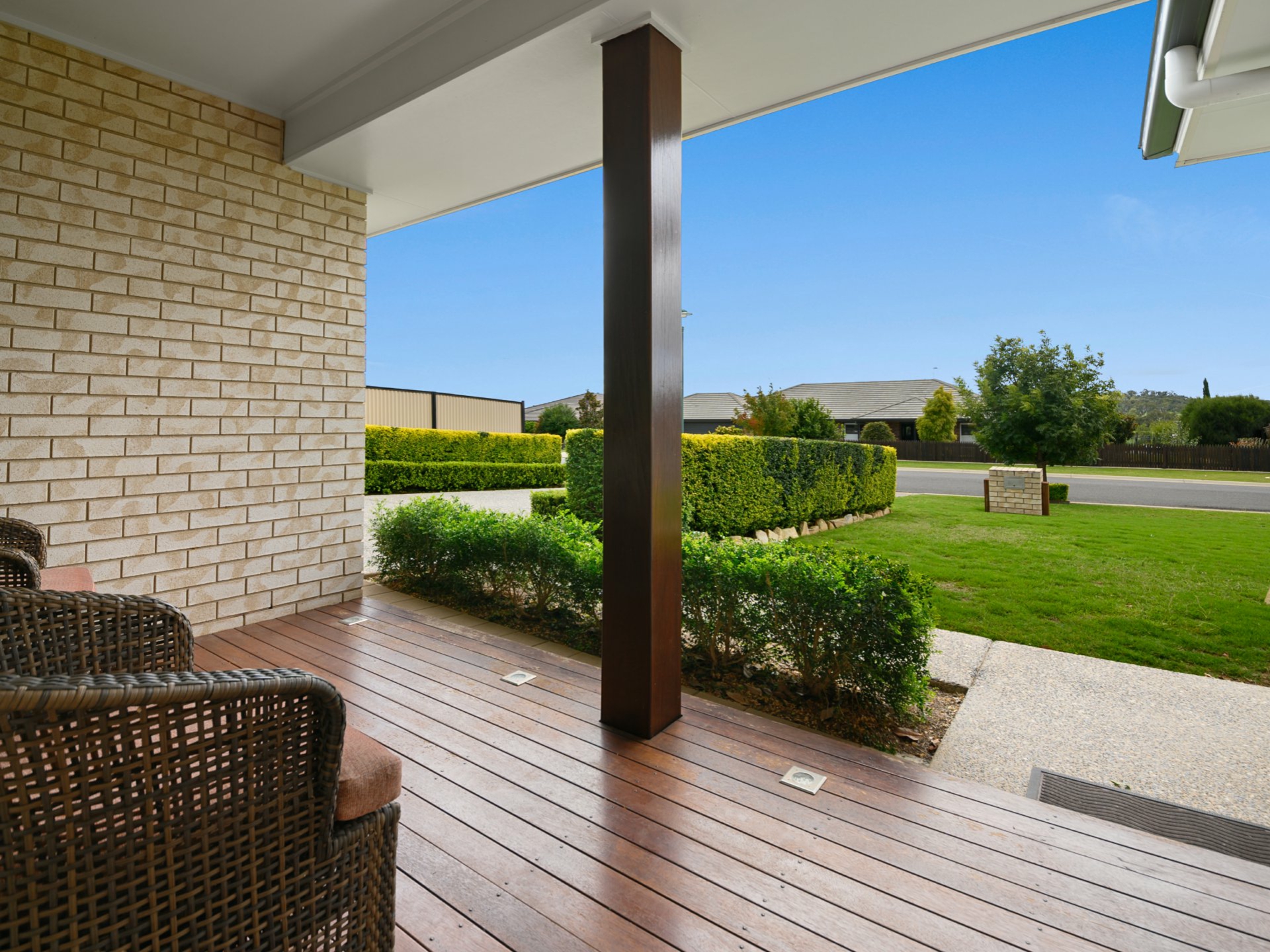 15 Lakeview Avenue, WARWICK