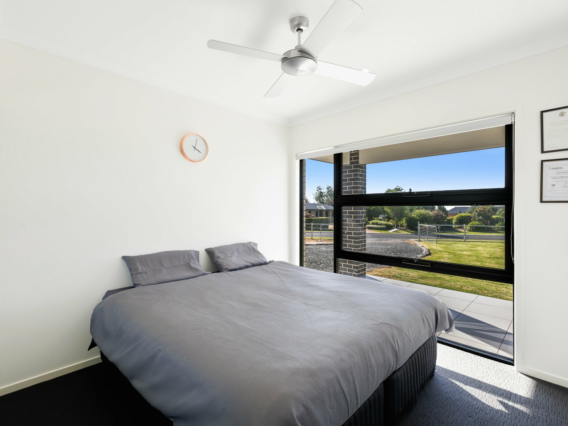 27 Amarina Avenue, SLADEVALE