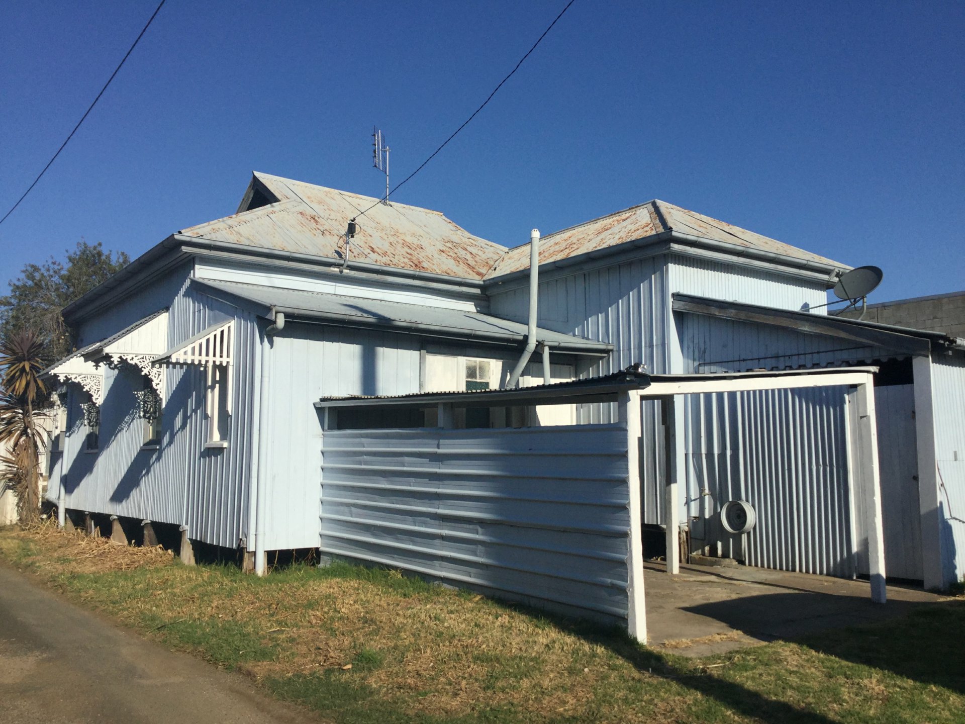 4 Frank Avenue, WARWICK