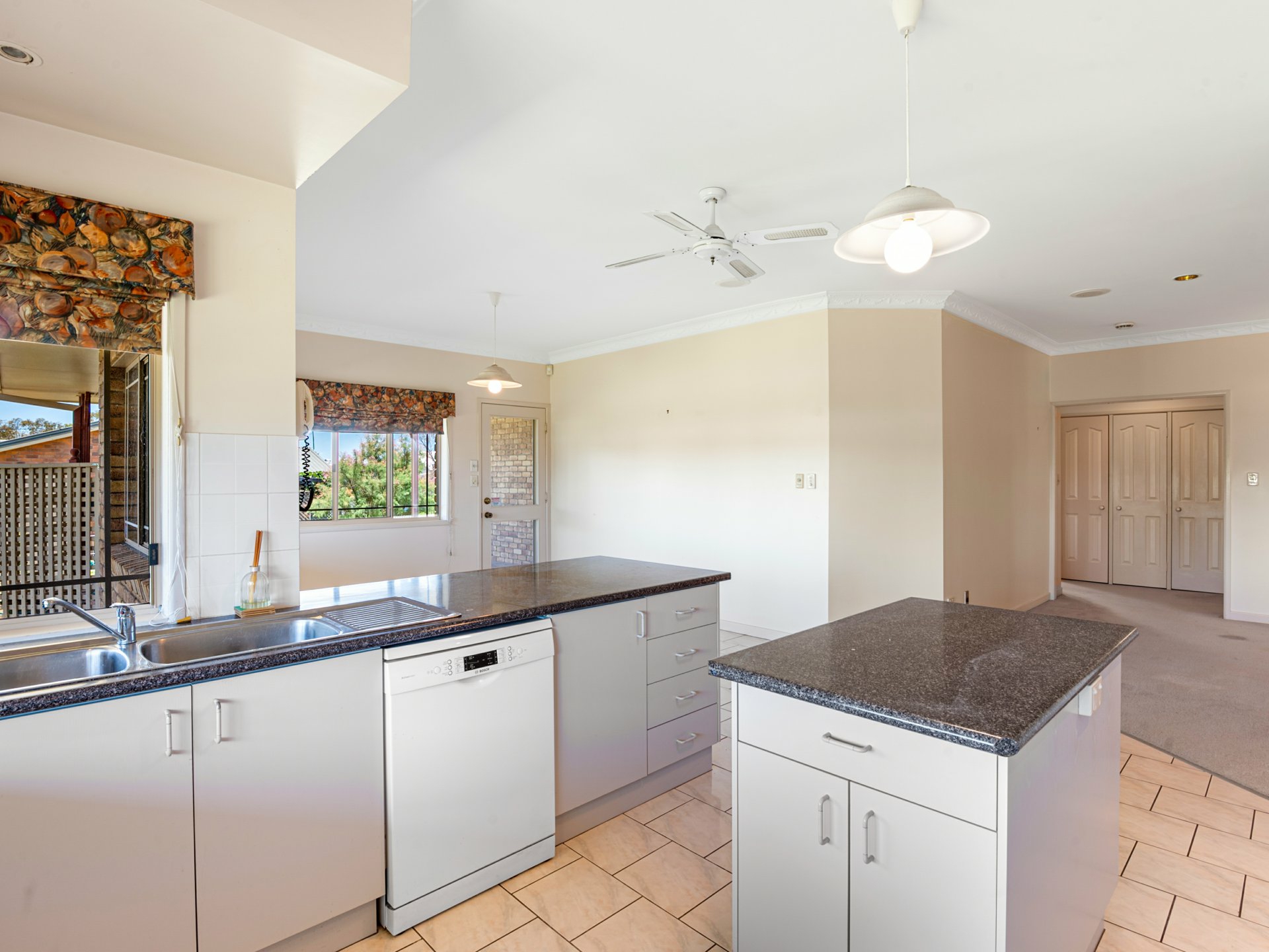 53-55 Fairway Drive, WARWICK