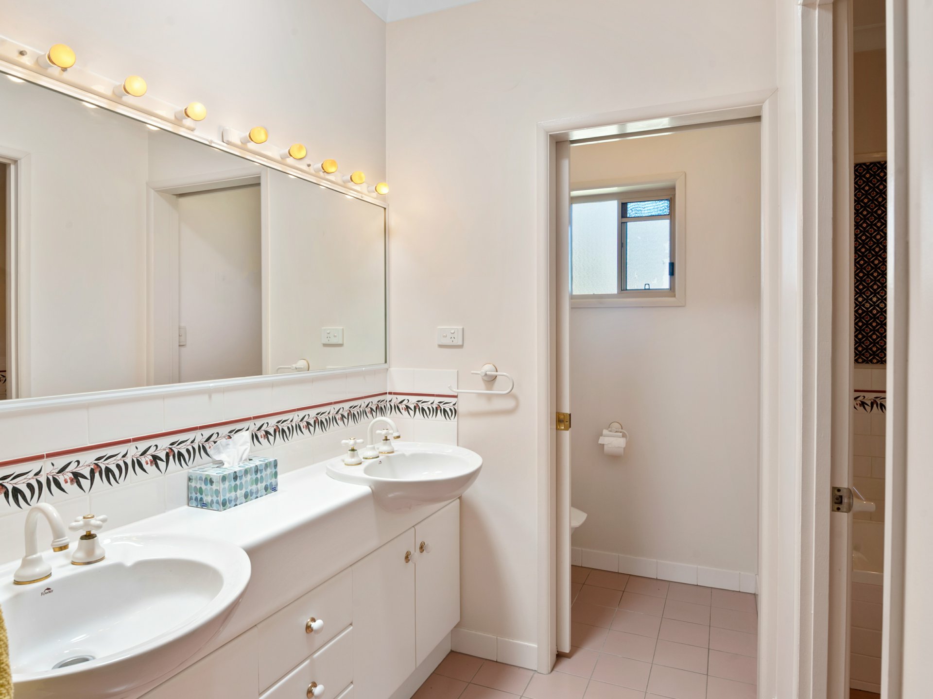 53-55 Fairway Drive, WARWICK
