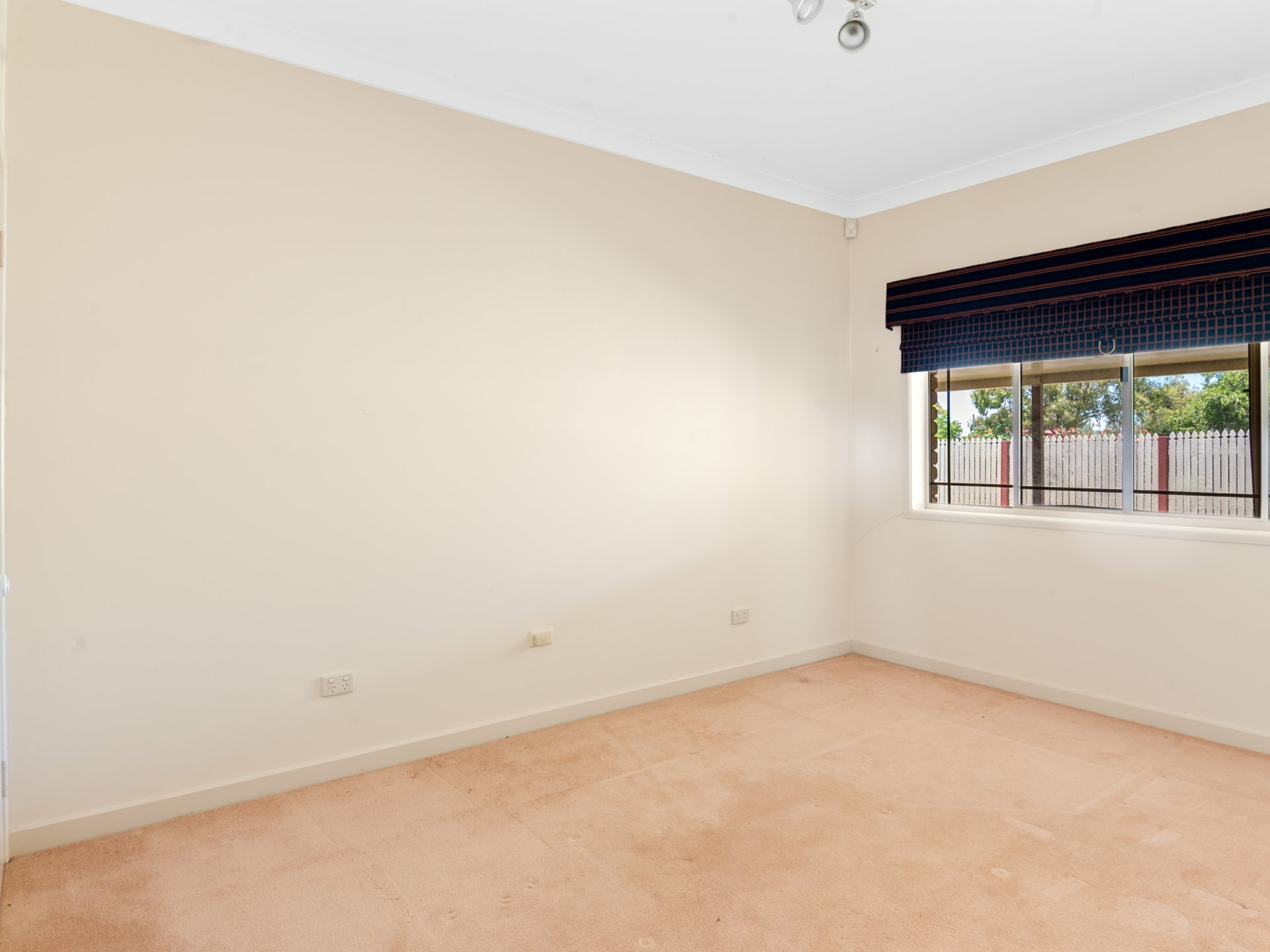 53-55 Fairway Drive, WARWICK