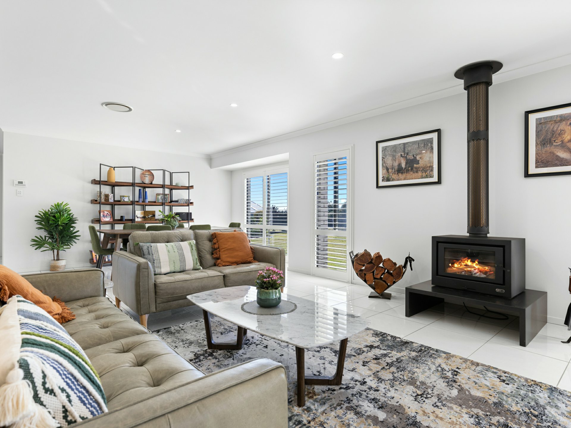27 Amarina Avenue, SLADEVALE