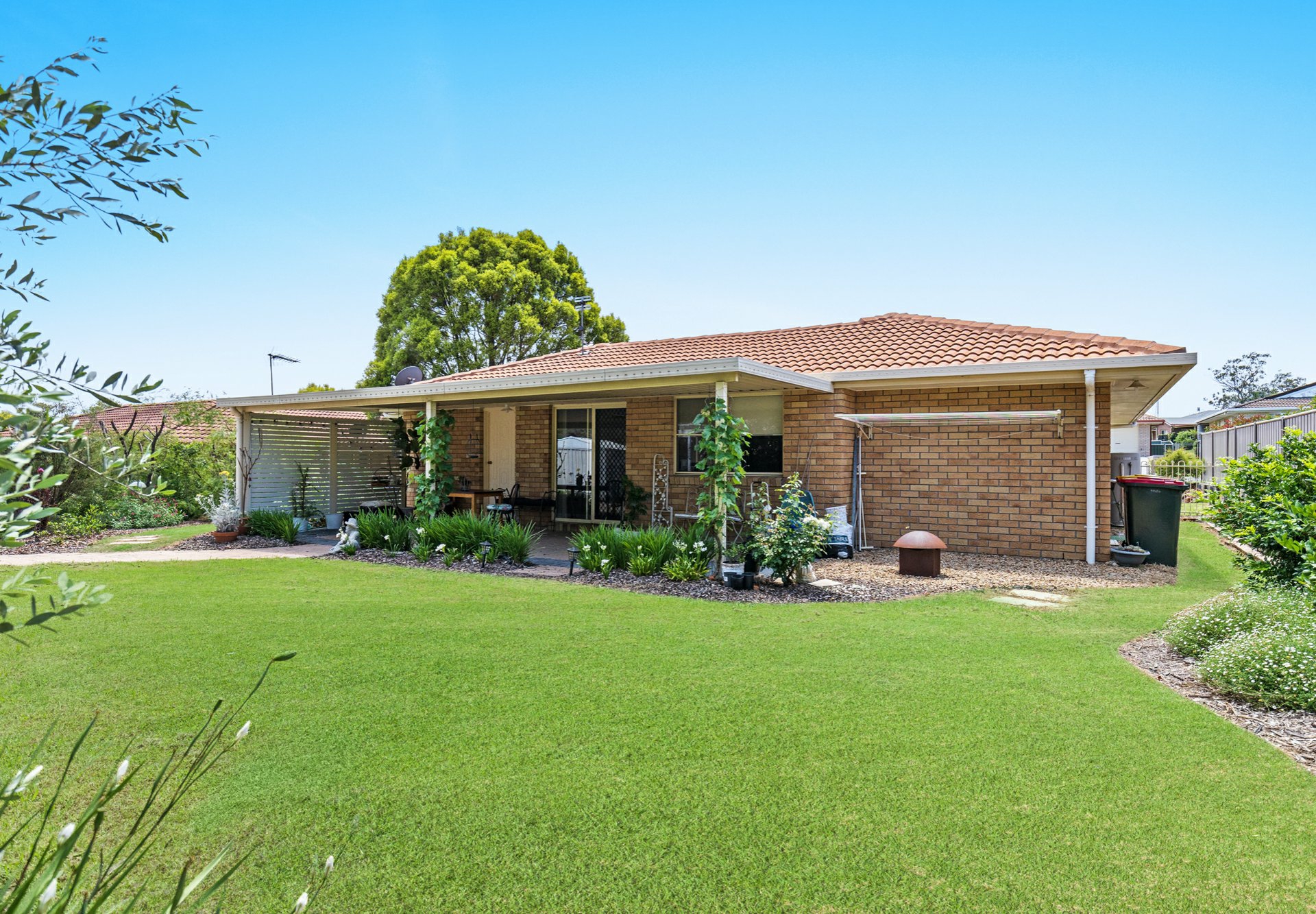 20 Fairway Drive, WARWICK