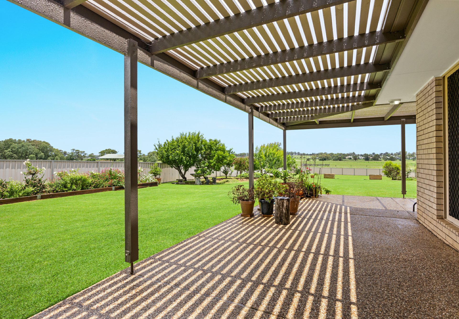 13 Hans Borgar Court, WARWICK