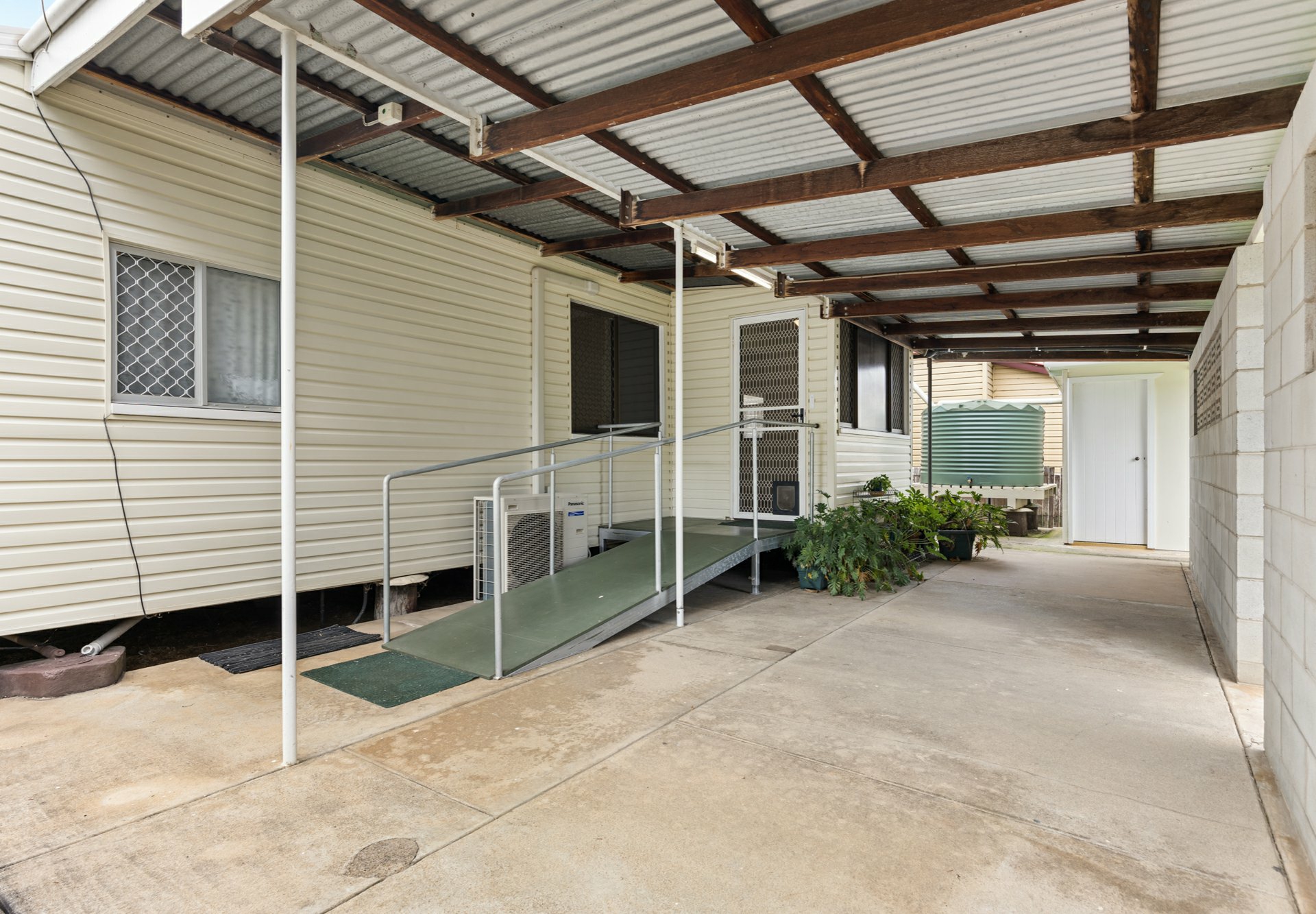 35 Hamilton Street, WARWICK
