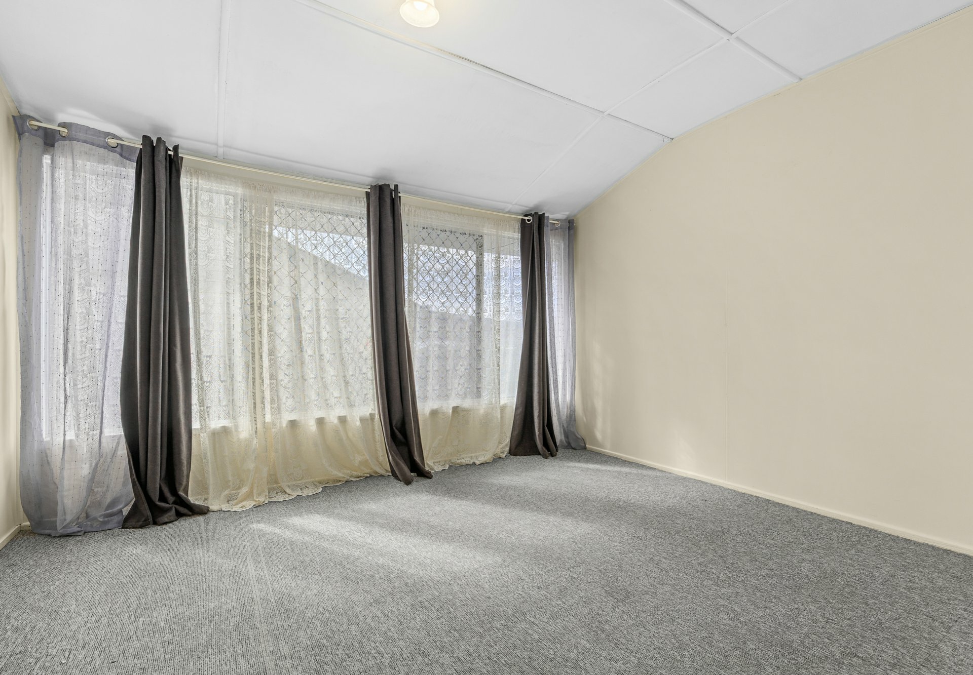 30 Stewart Avenue, WARWICK