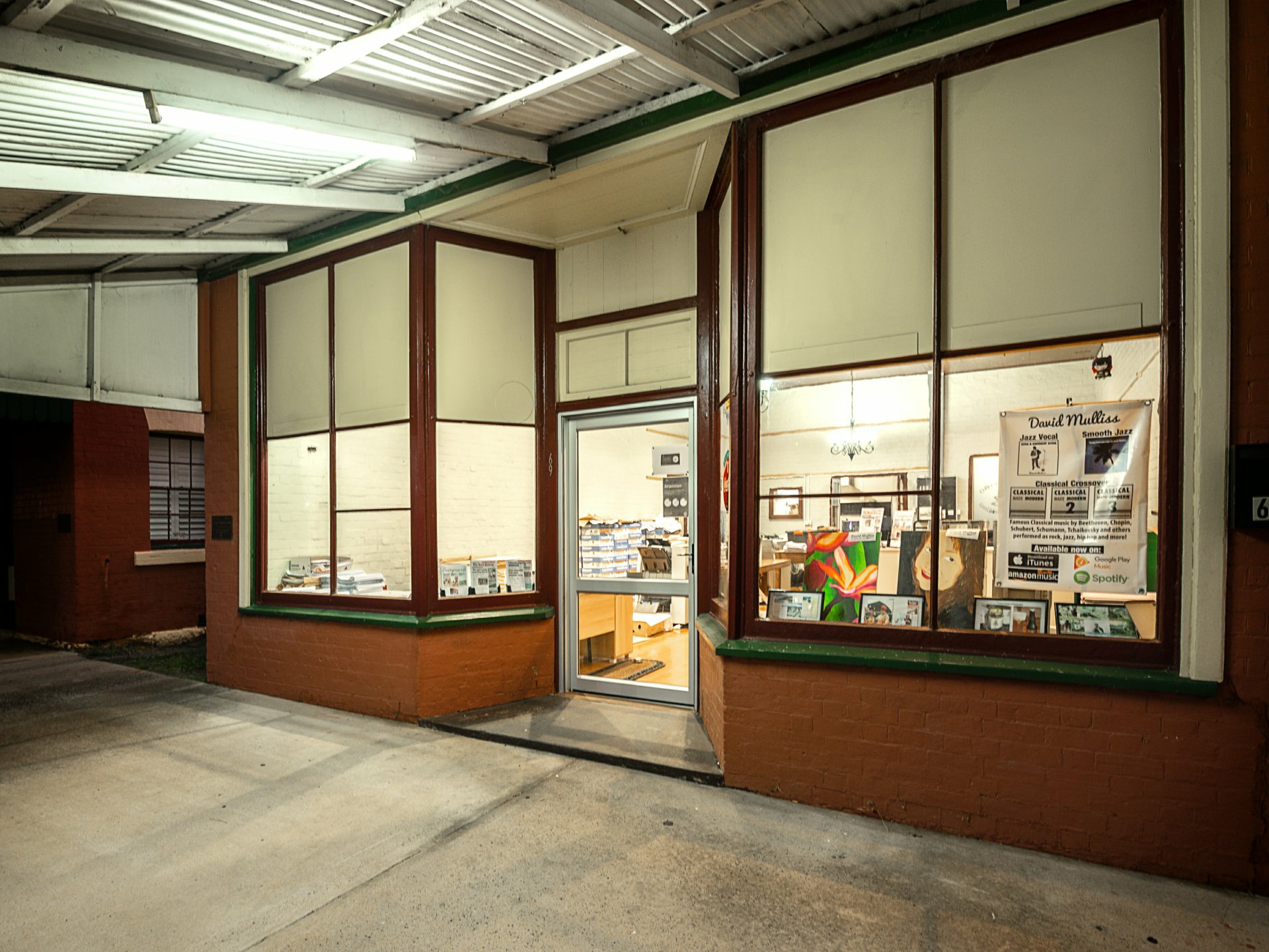 69 Dragon Street — photo 3 of 26
