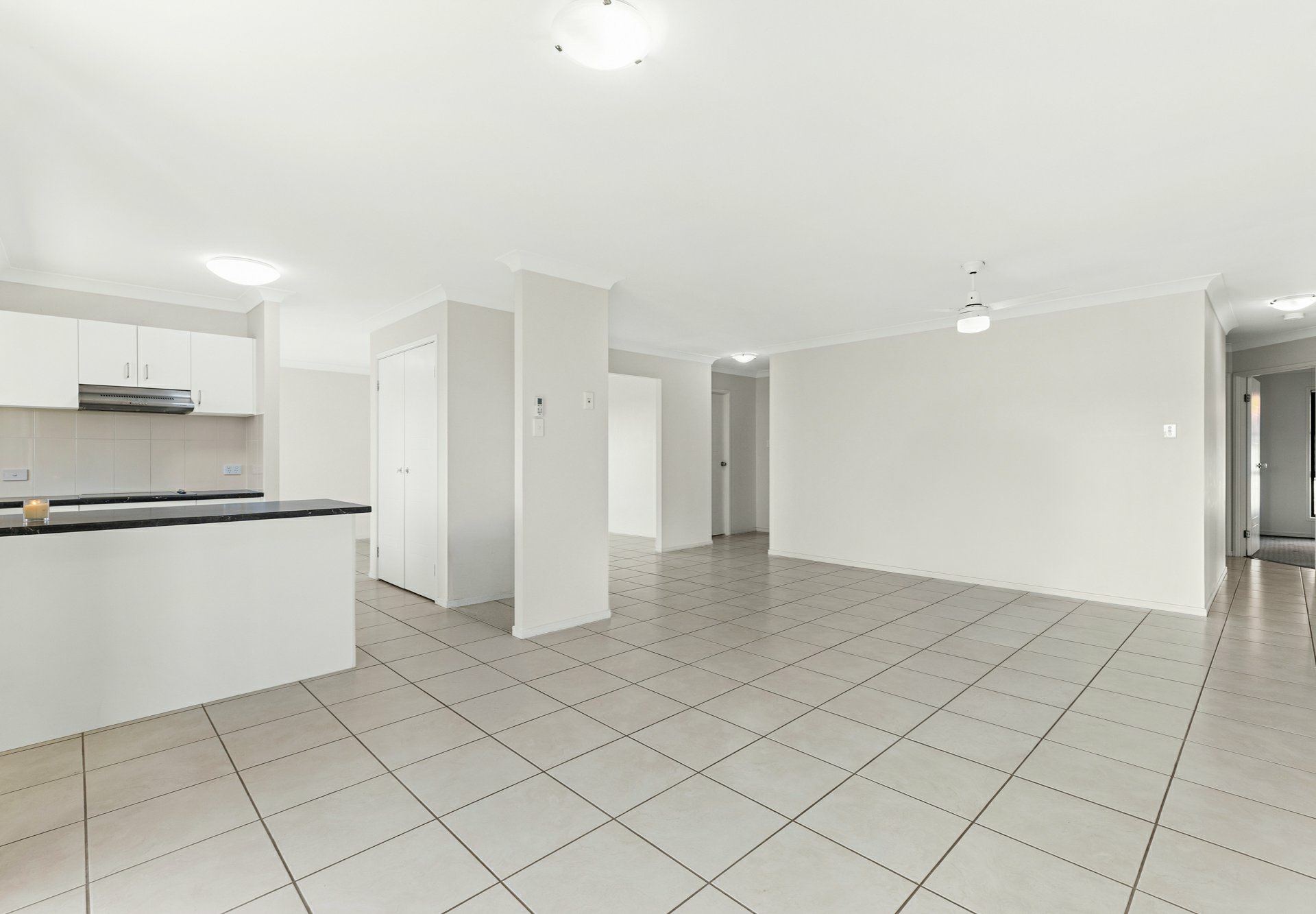 4 Sharon Drive — photo 3 of 21