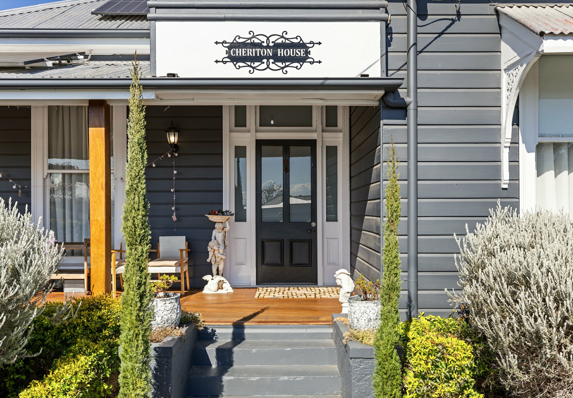 74 Wood Street — photo from LJ Hooker Warwick