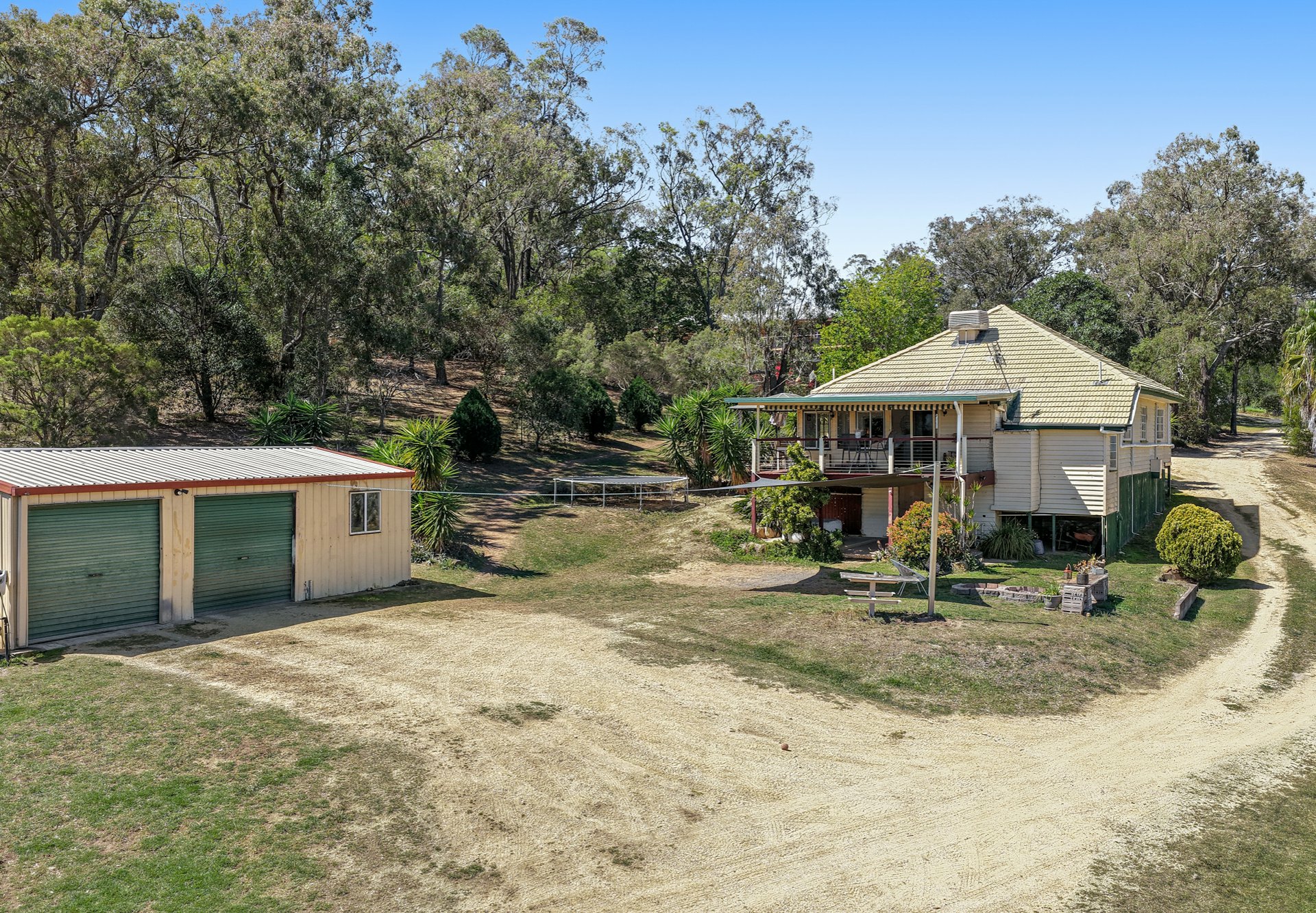 33 Everest Road — photo 9 of 27