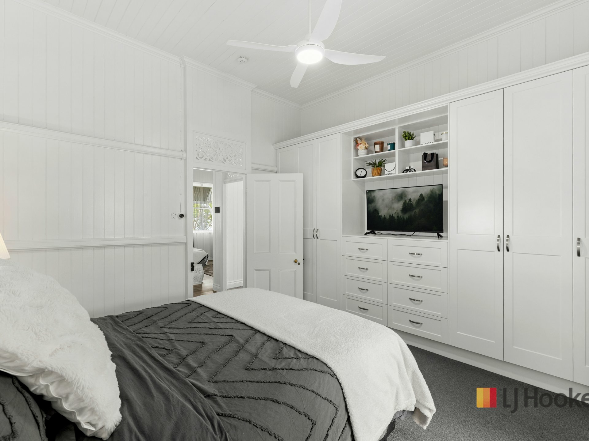 156 Palmerin Street — photo 12 of 26