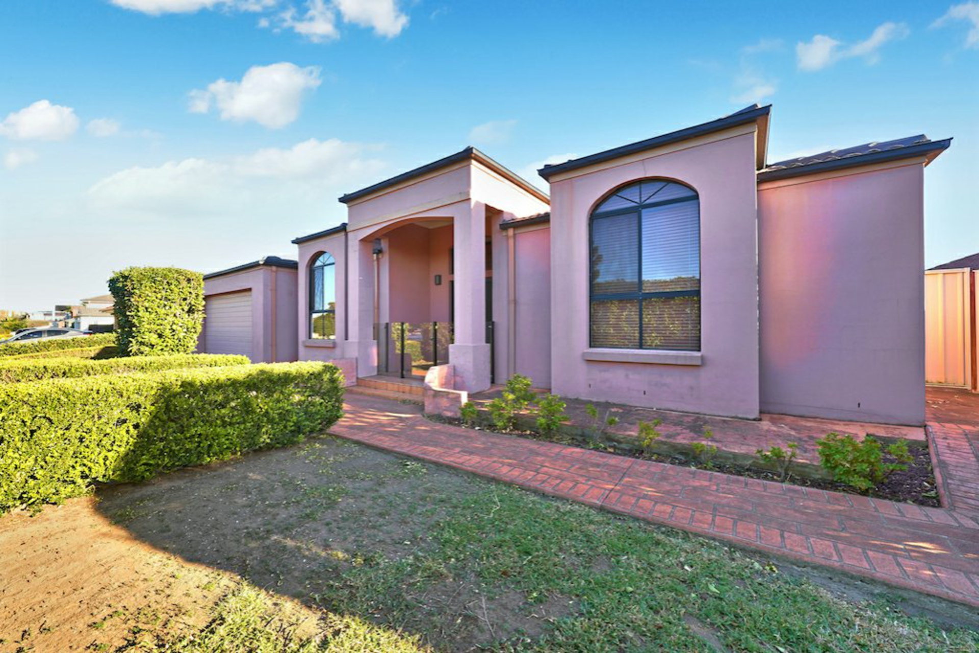 12 Englorie Park Drive, GLEN ALPINE