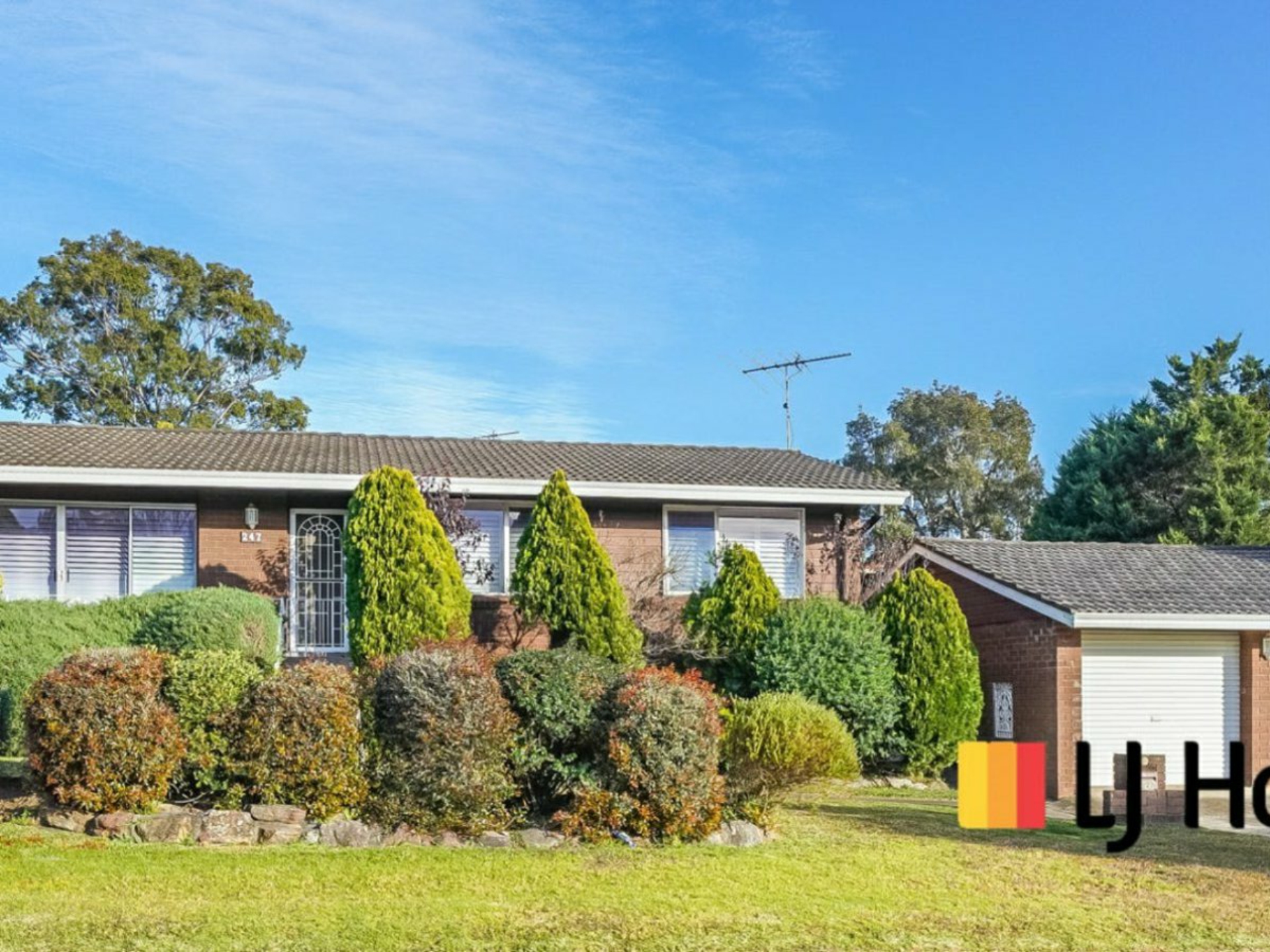247 St Johns Road, BRADBURY