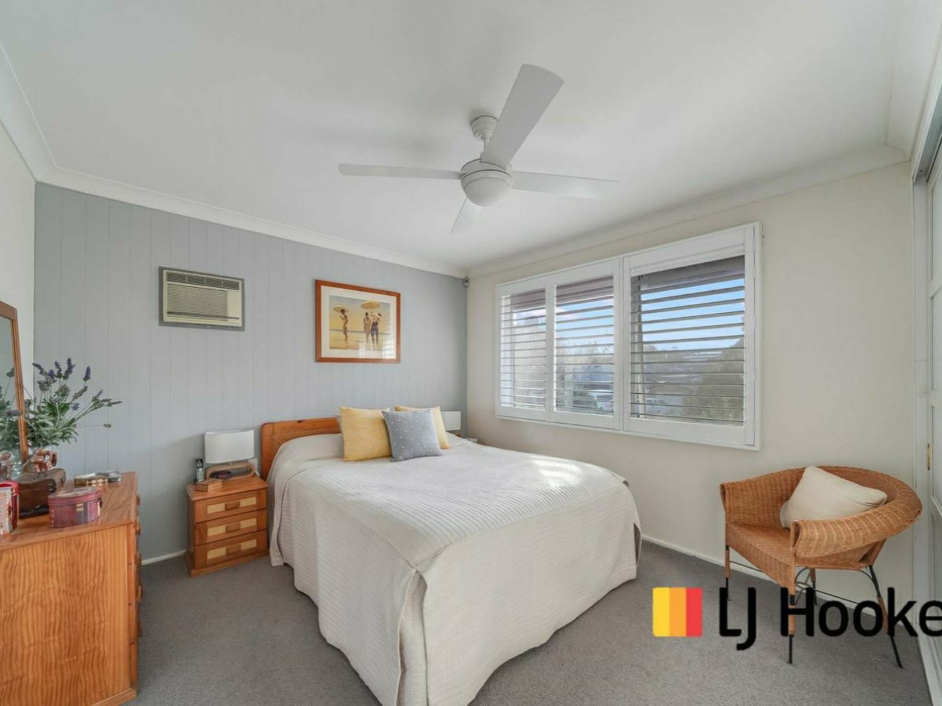 247 St Johns Road, BRADBURY