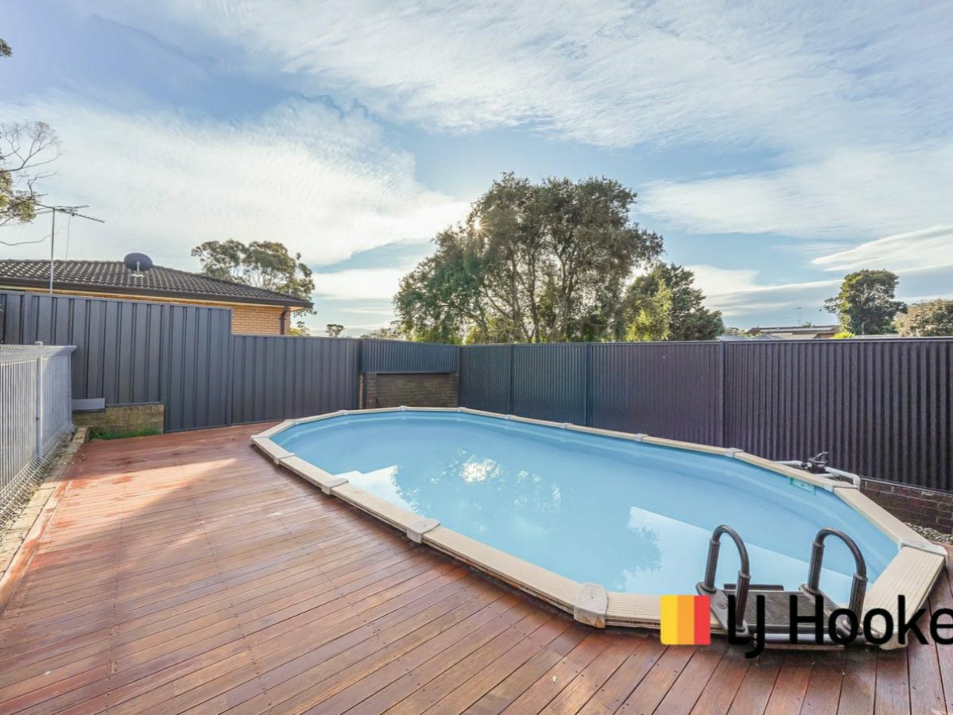 247 St Johns Road, BRADBURY