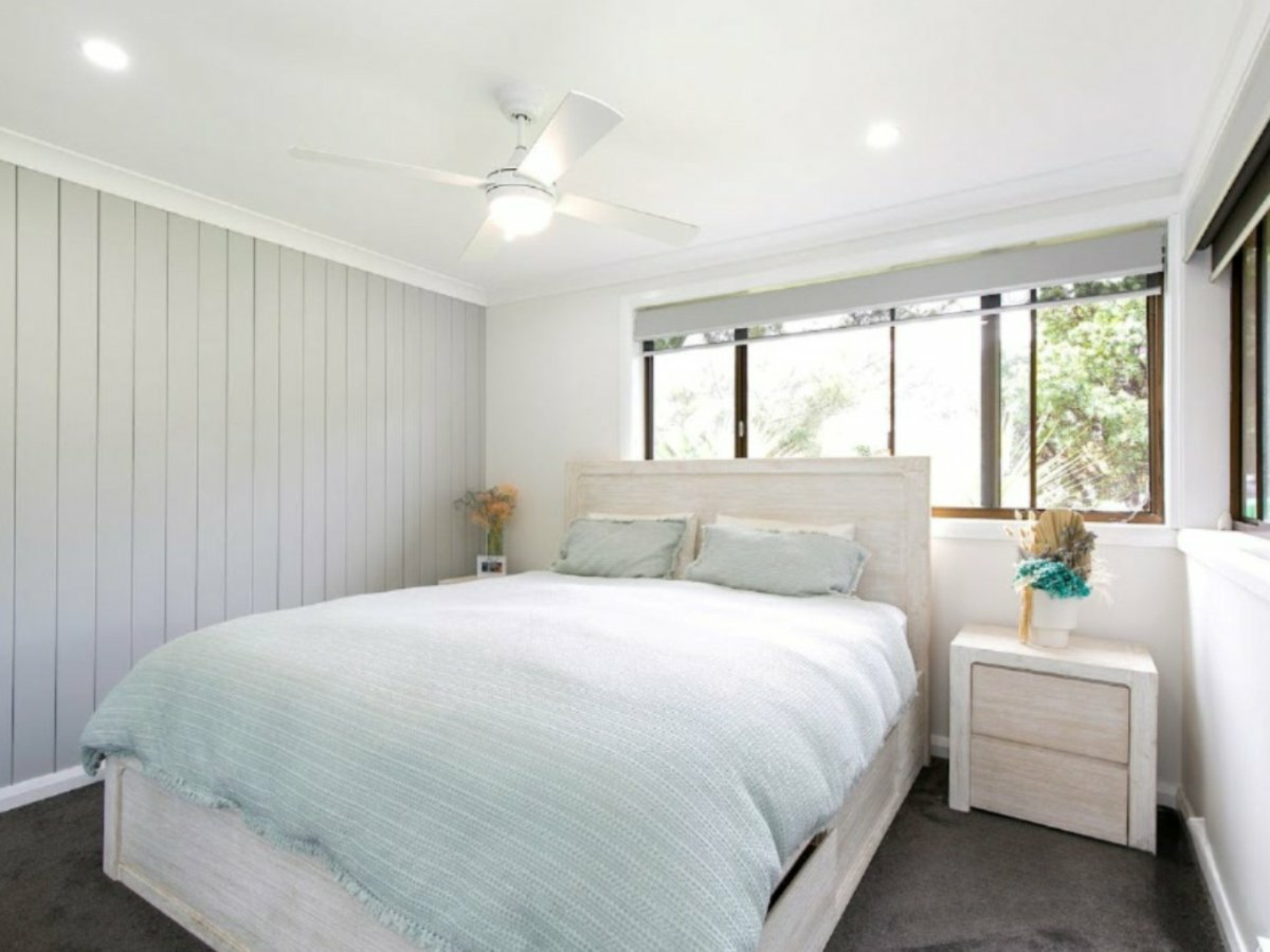 37 Manooka Crescent, BRADBURY