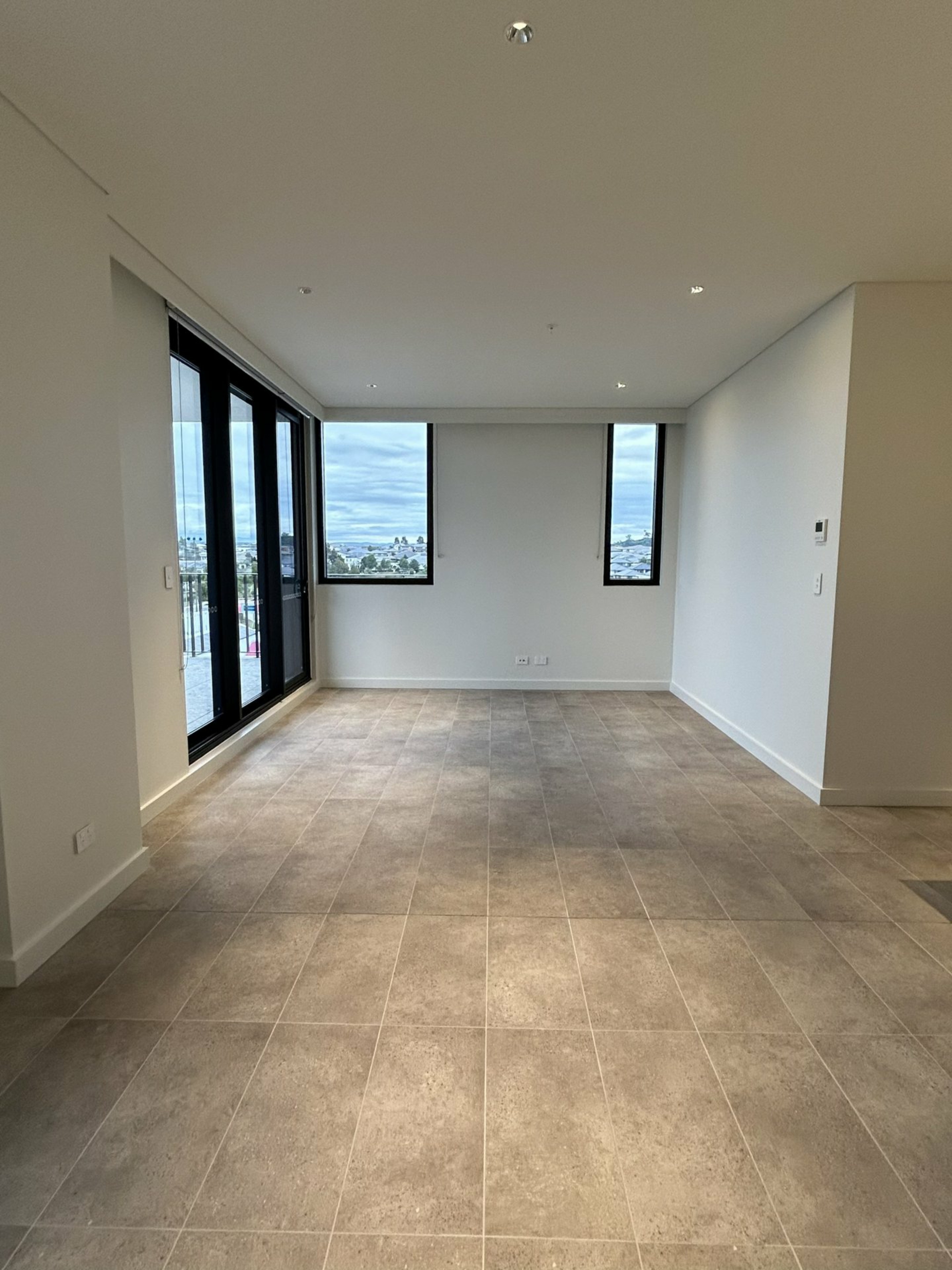 3.10/4 Fordham Way, ORAN PARK