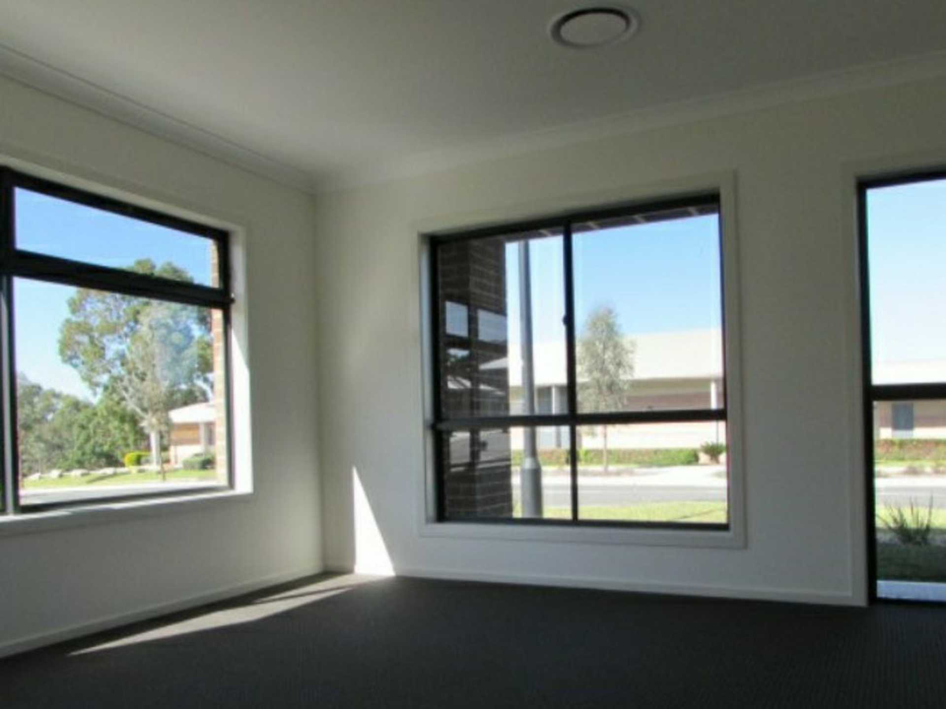 1 Knox Street, CAMPBELLTOWN