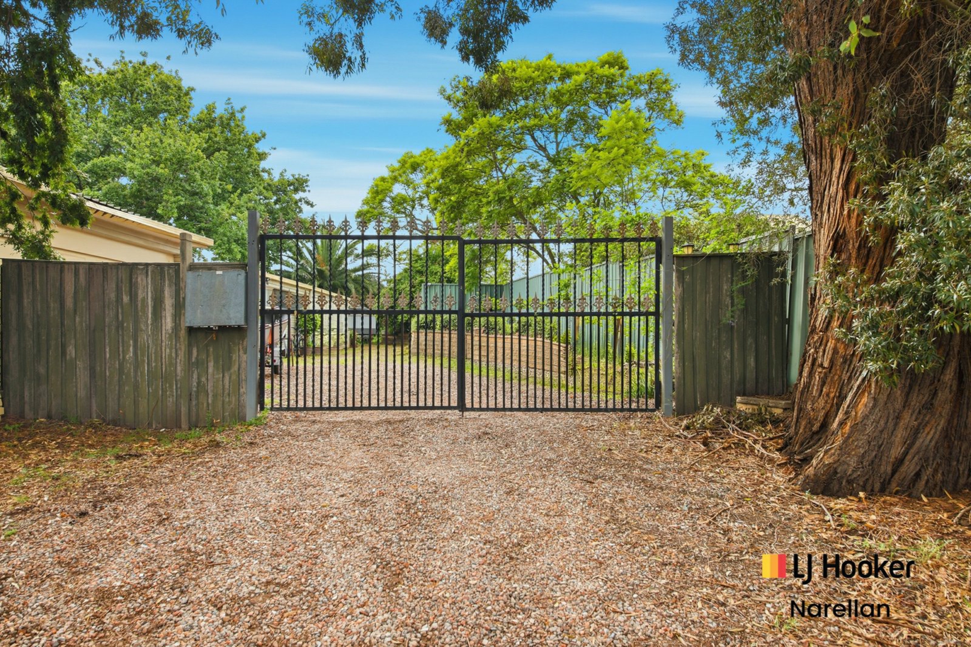 53 Hacking Drive — photo 6 of 11